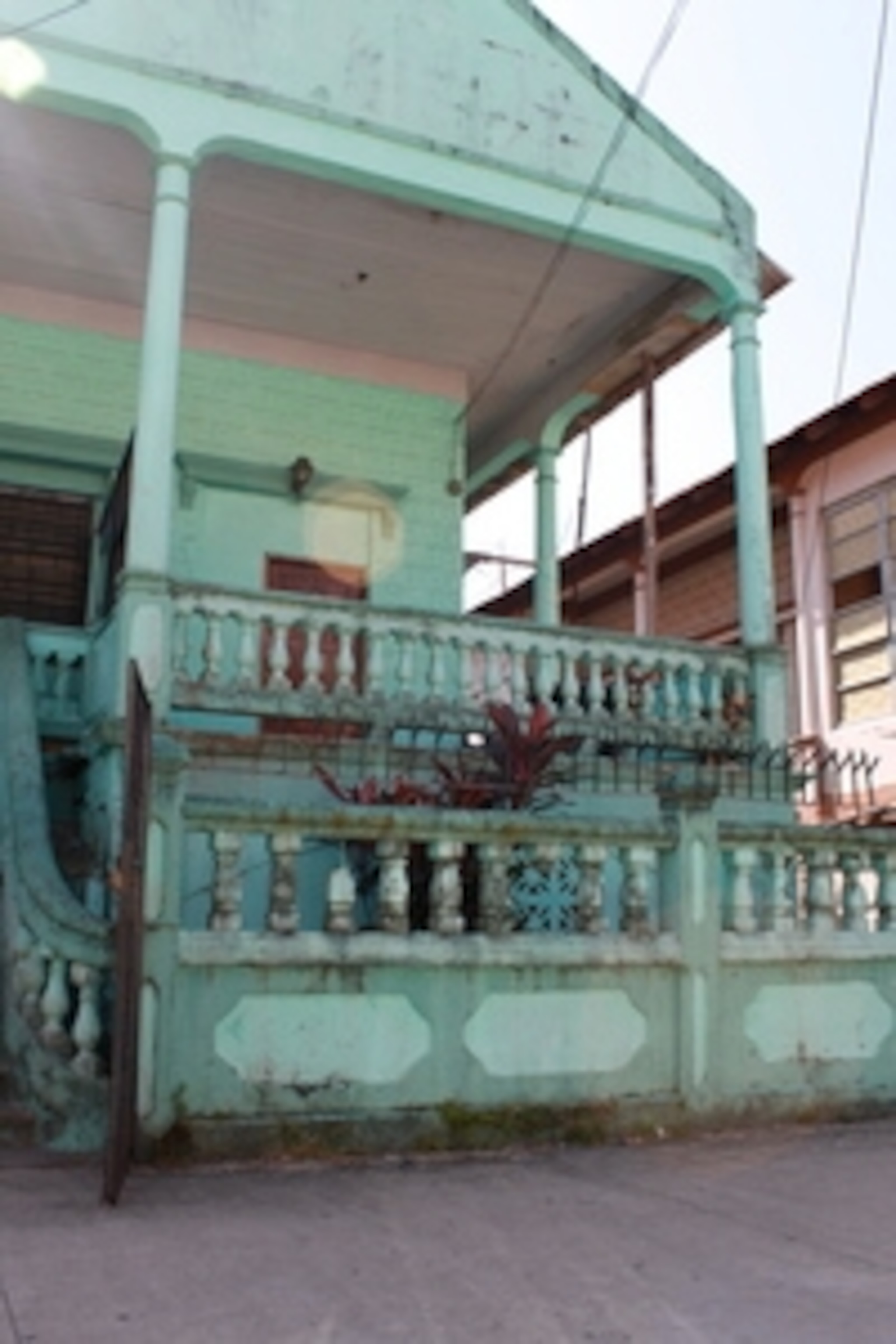 Colon Green Buildling