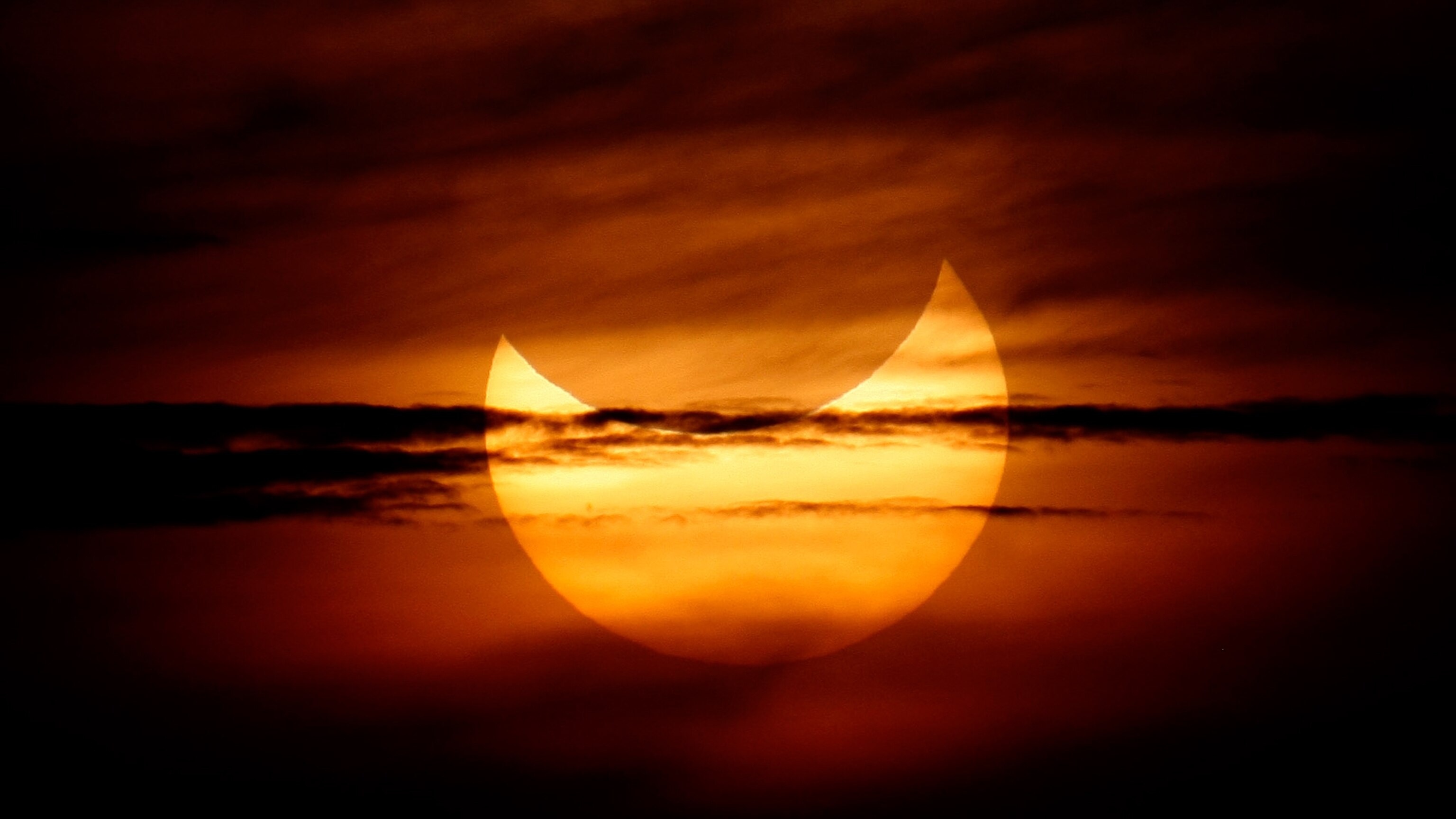Solar Eclipse Pictures: 2012 