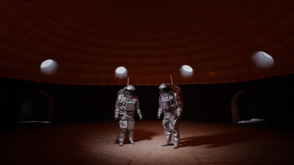 Inside an otherworldly mission to prepare humans for Mars