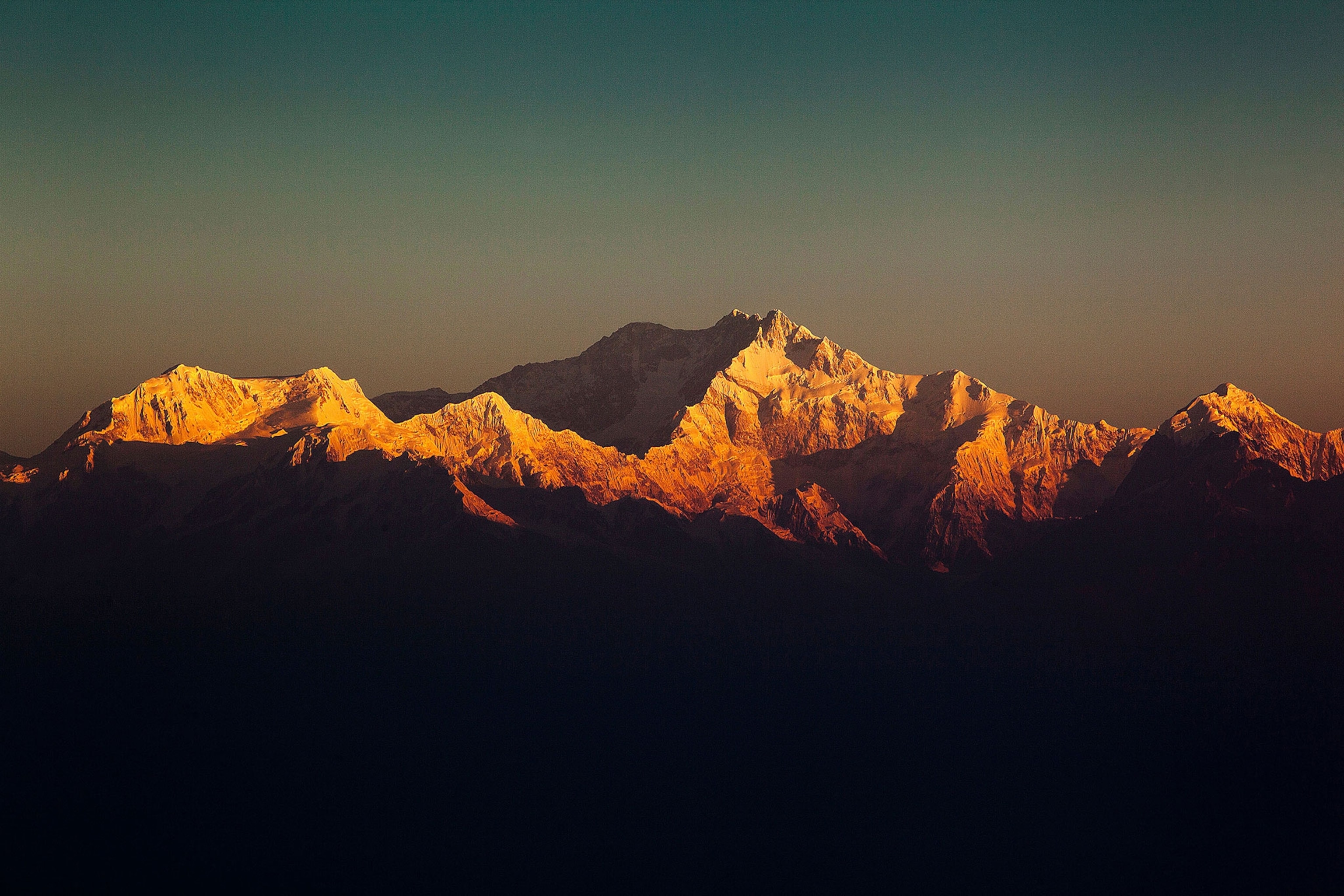 Kangchenjunga in winter