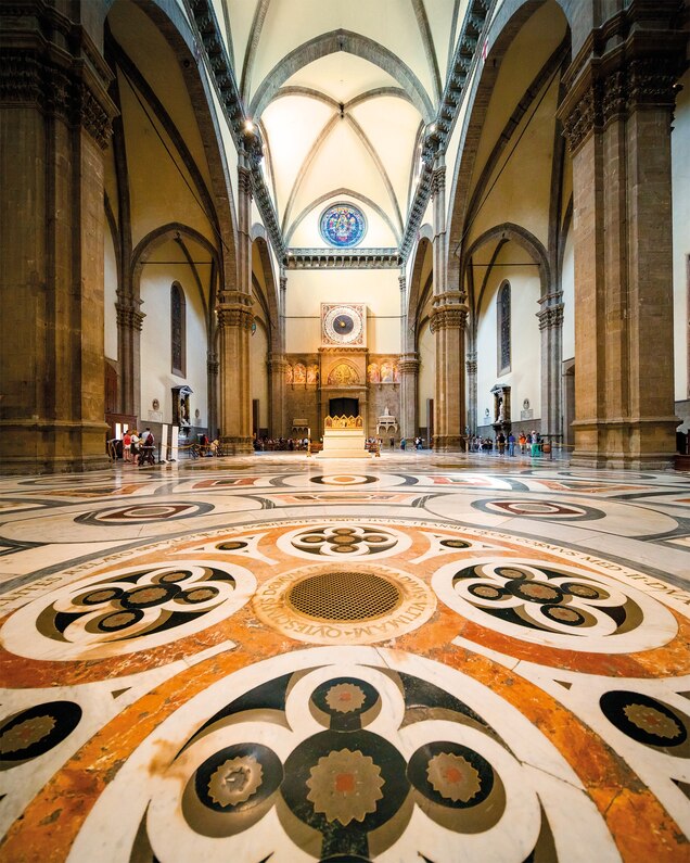 Dating to the 16th century, the polychrome marble floor of Santa Maria del Fiore is the work of the architects Baccio d&rsquo;Agnolo and Francesco da Sangallo.