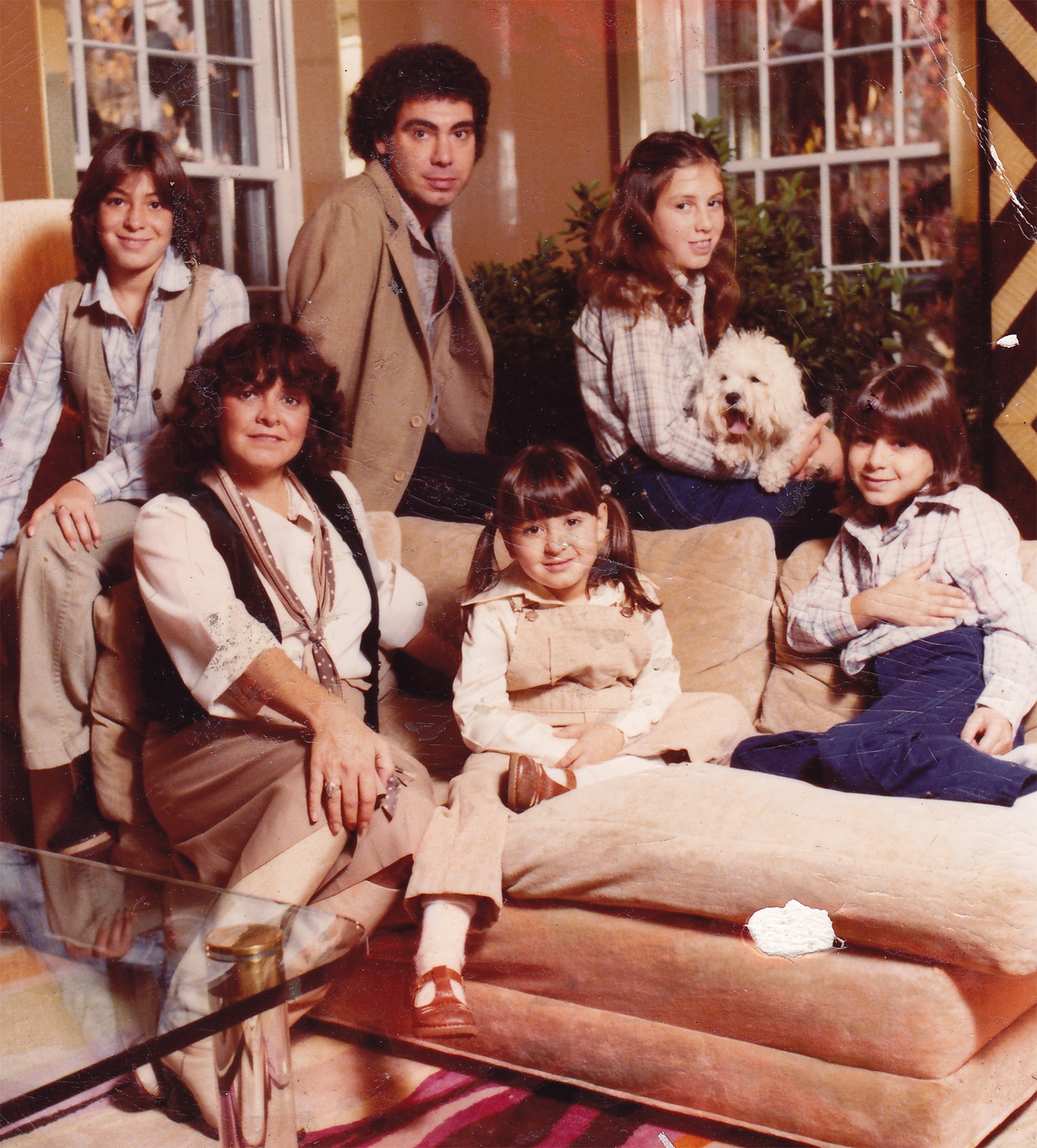 photographer Lynsey Addario and her family in 1974