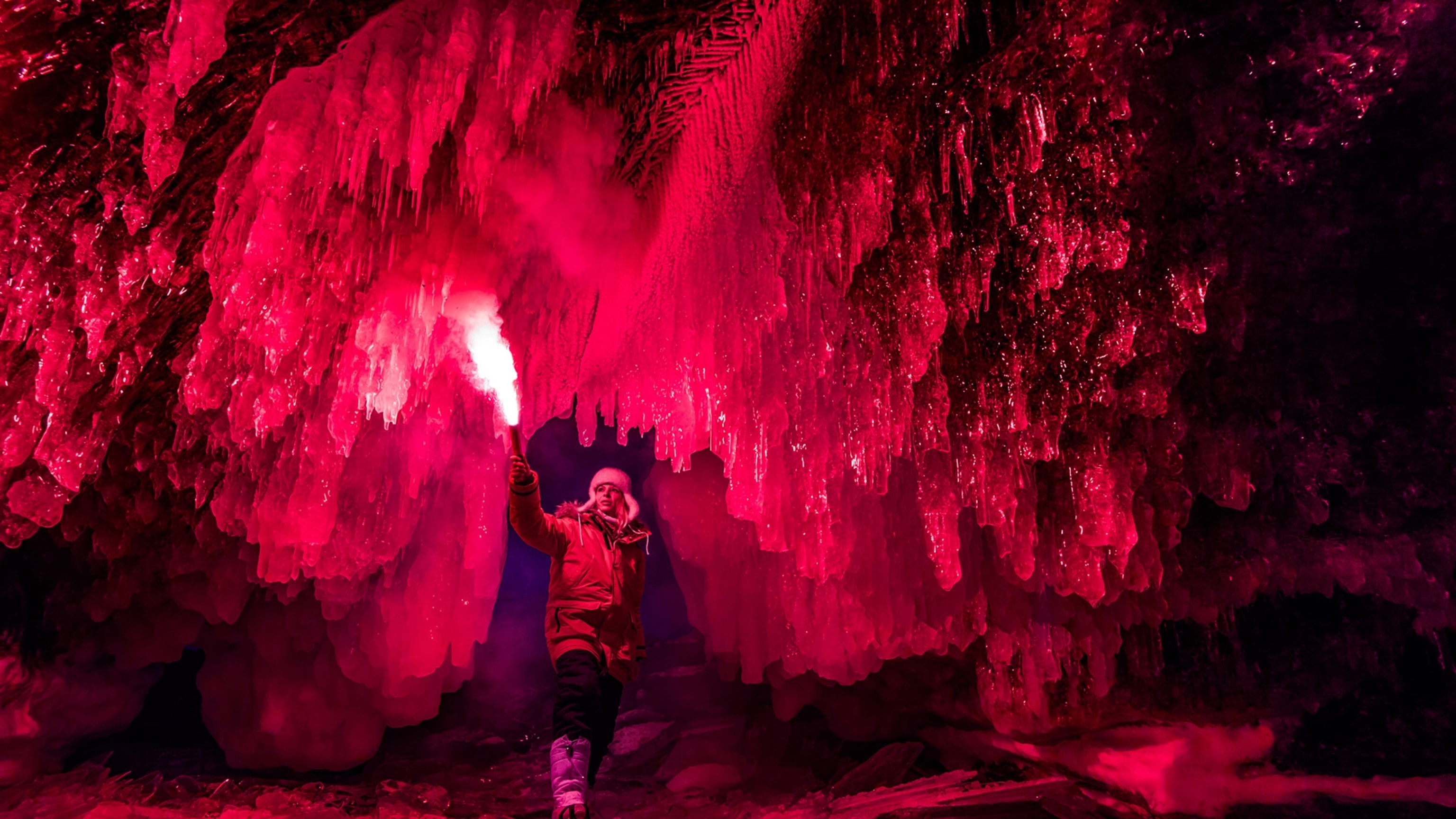 siberian-adventures-cave-