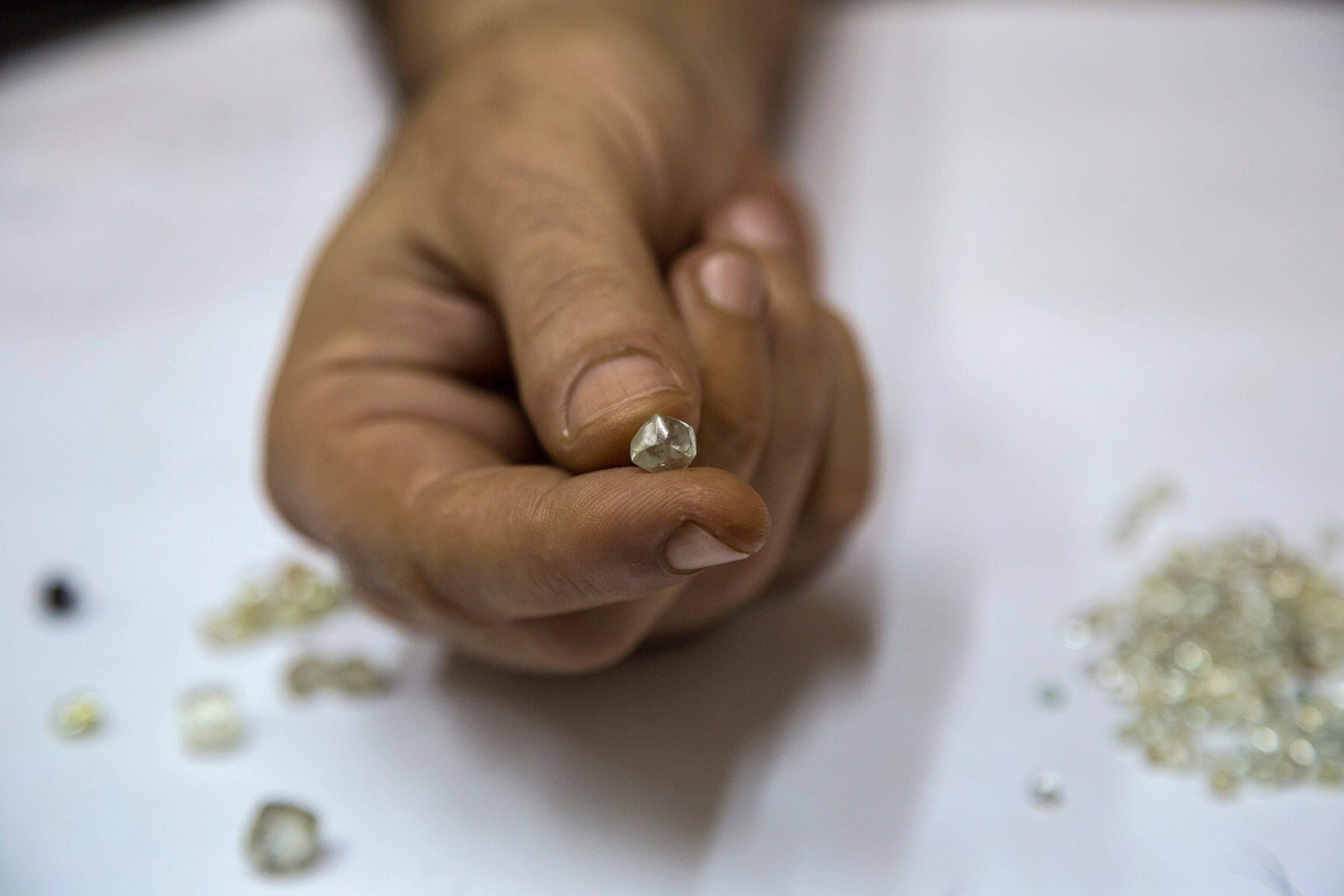 Earth's seafloor may be destined to become diamonds