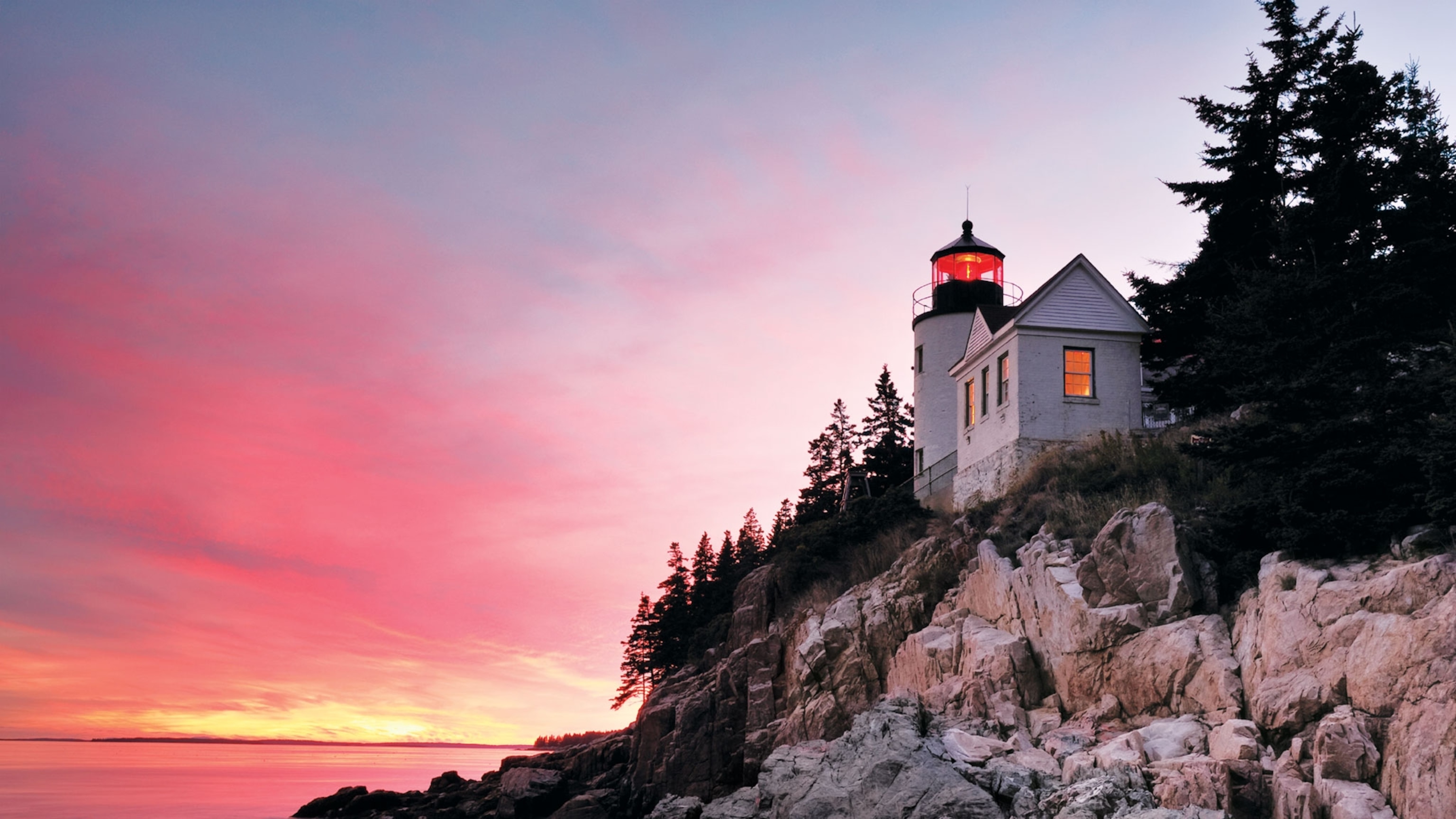 Golden hour dazzles at these 10 national parks