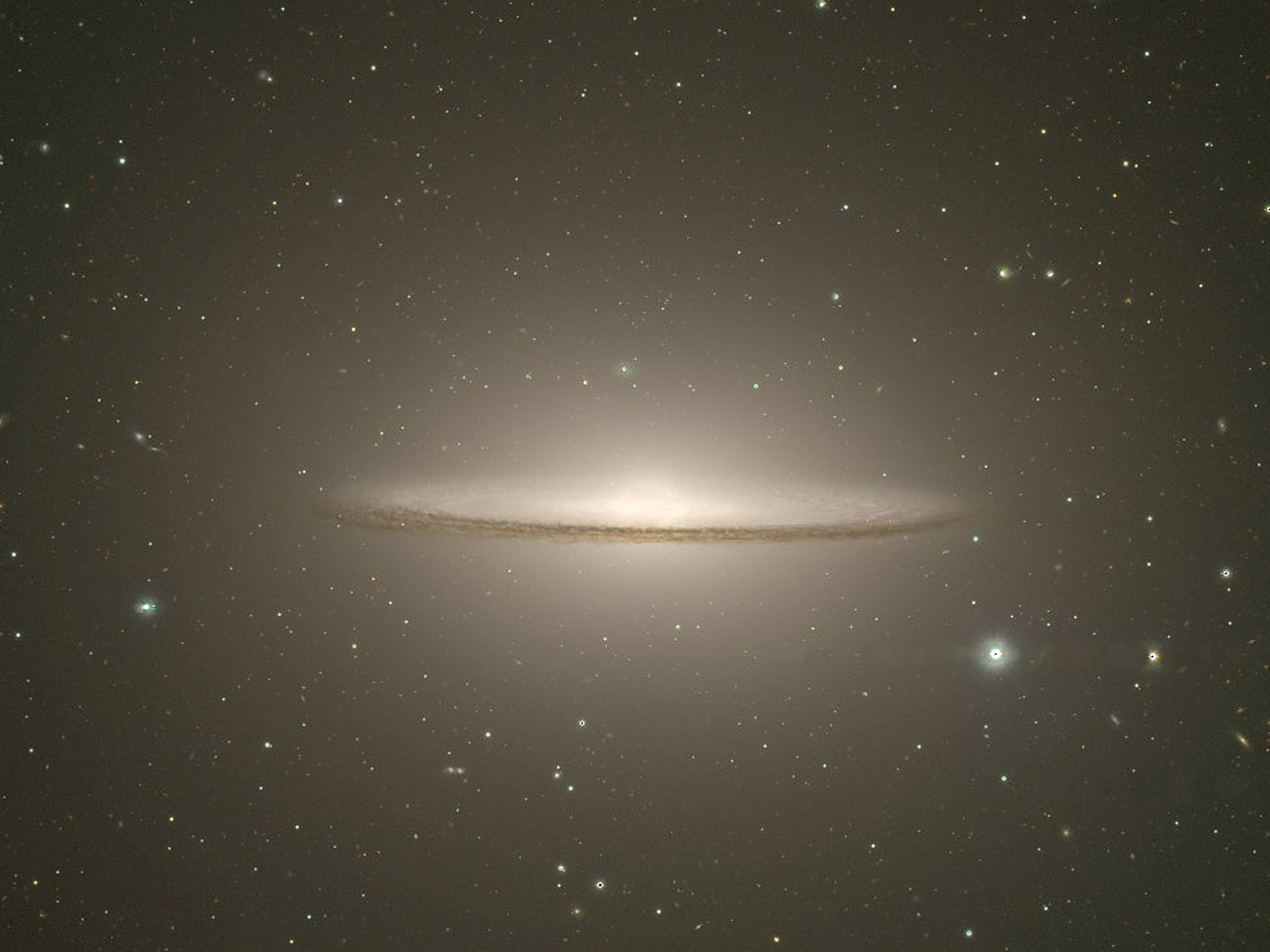 Galaxy picture: the Sombrero galaxy, M104