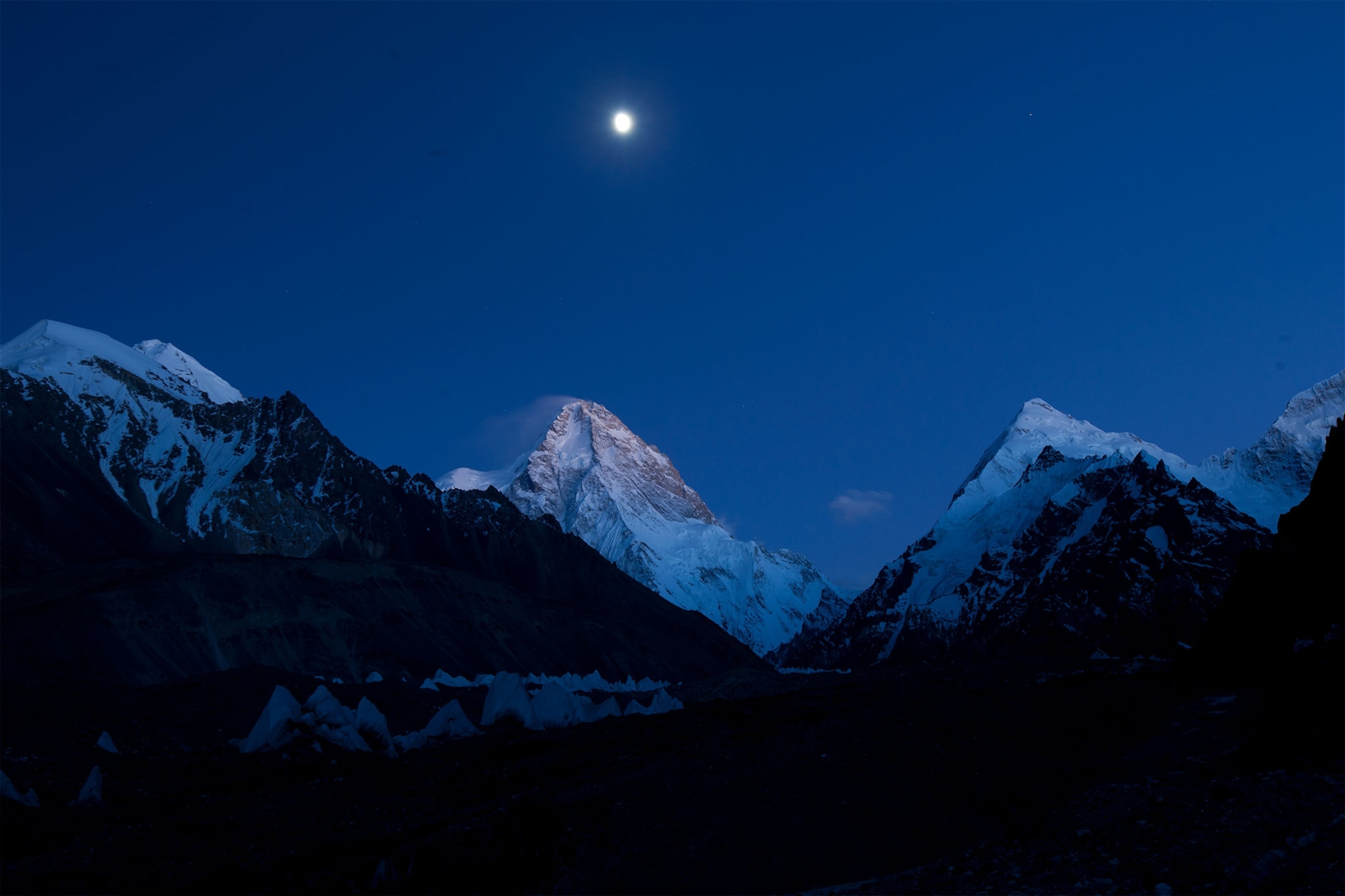 Climbers Set Off to Be First to Summit World's Most Notorious Mountain