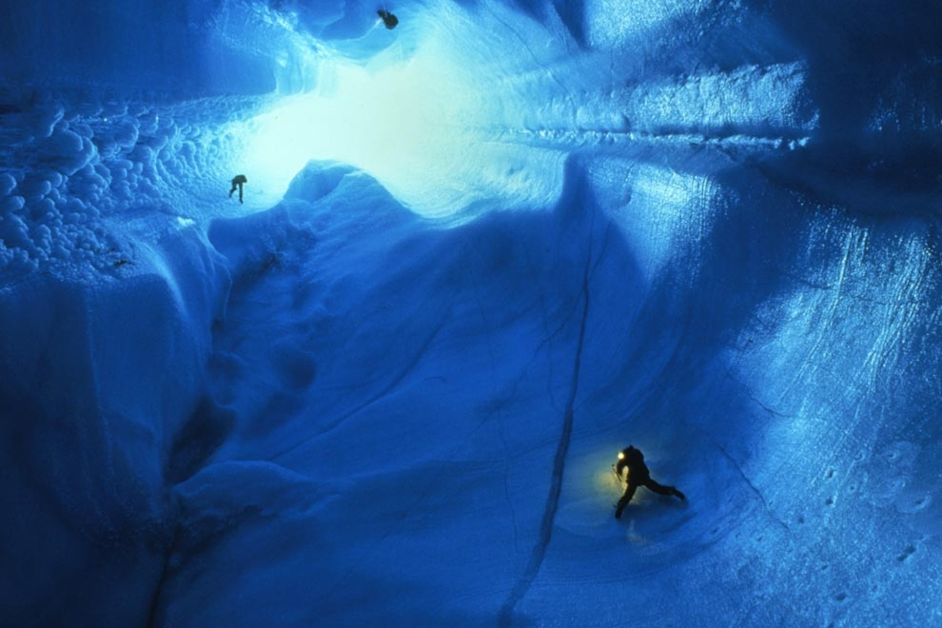 Here's why South Dakota is the 'undisputed queen of maze caves' in the U.S.