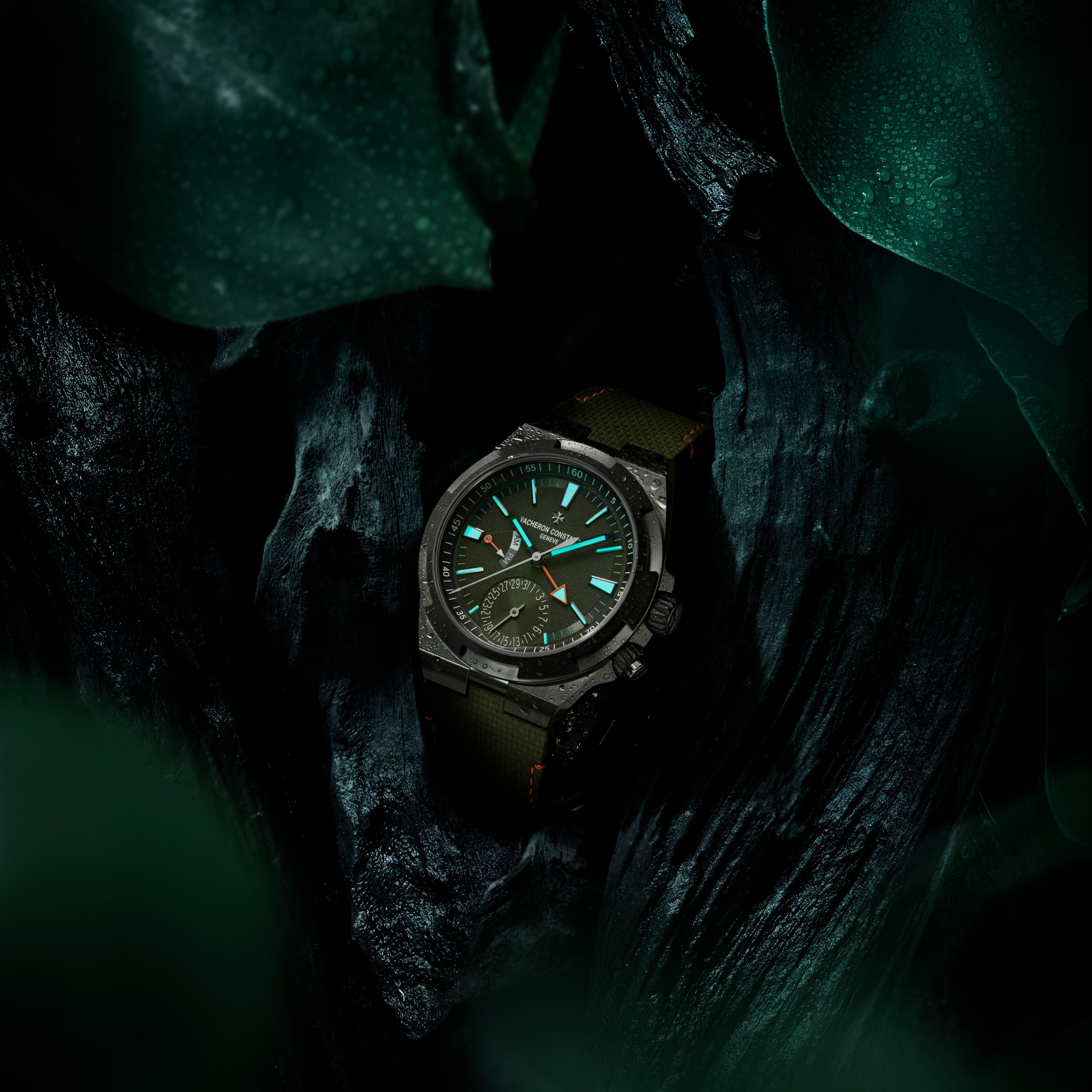 A new series of Overseas timepieces by Vacheron Constantin