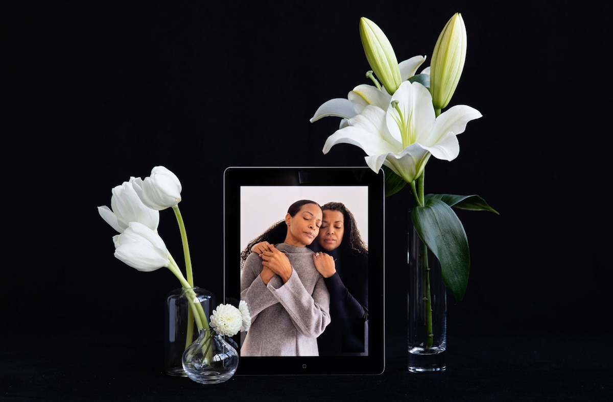 Text messages capture heartbreaking goodbyes of COVID-19 victims - Vimarsana News
