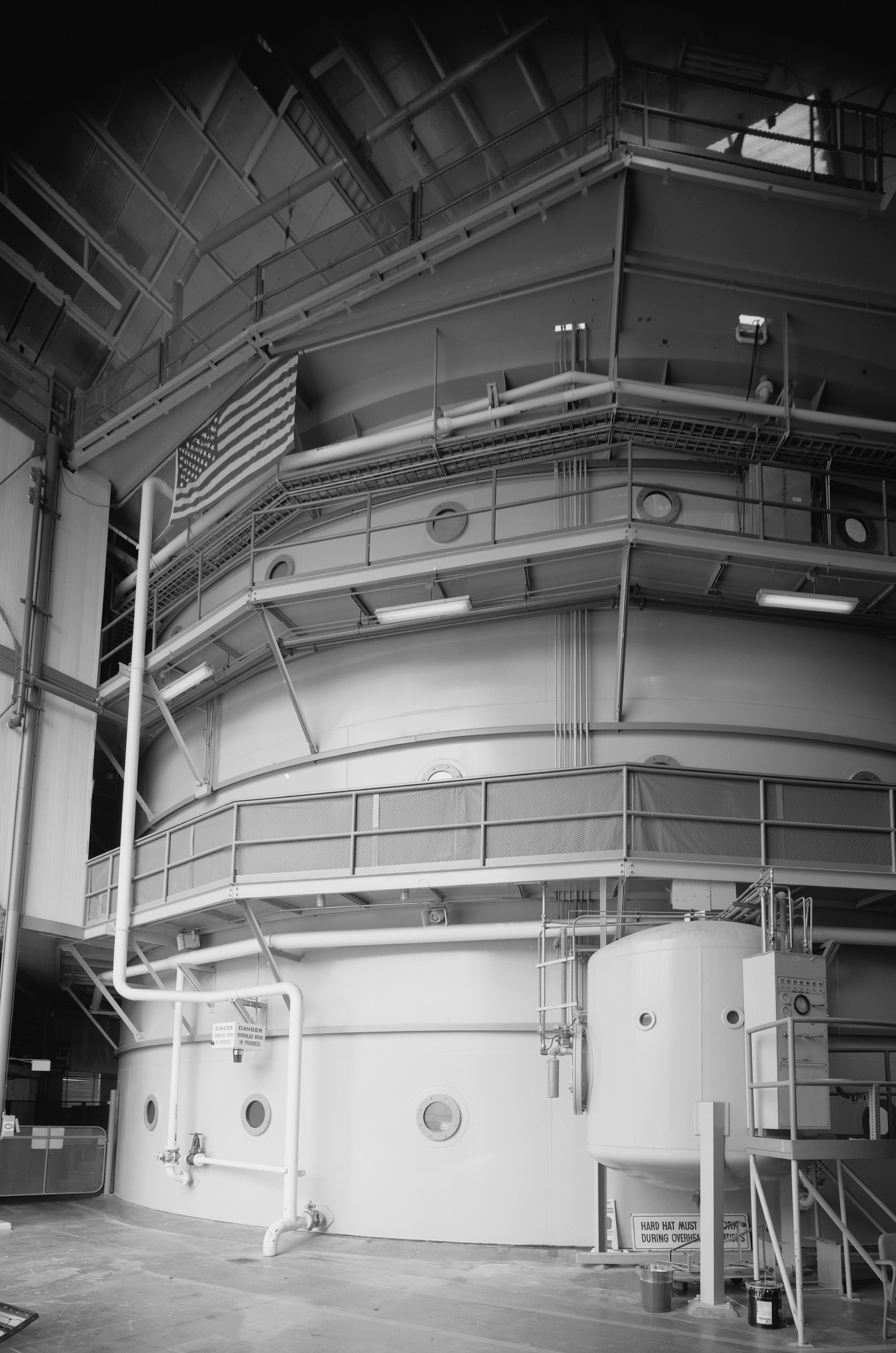 the Neutral Buoyancy Simulator