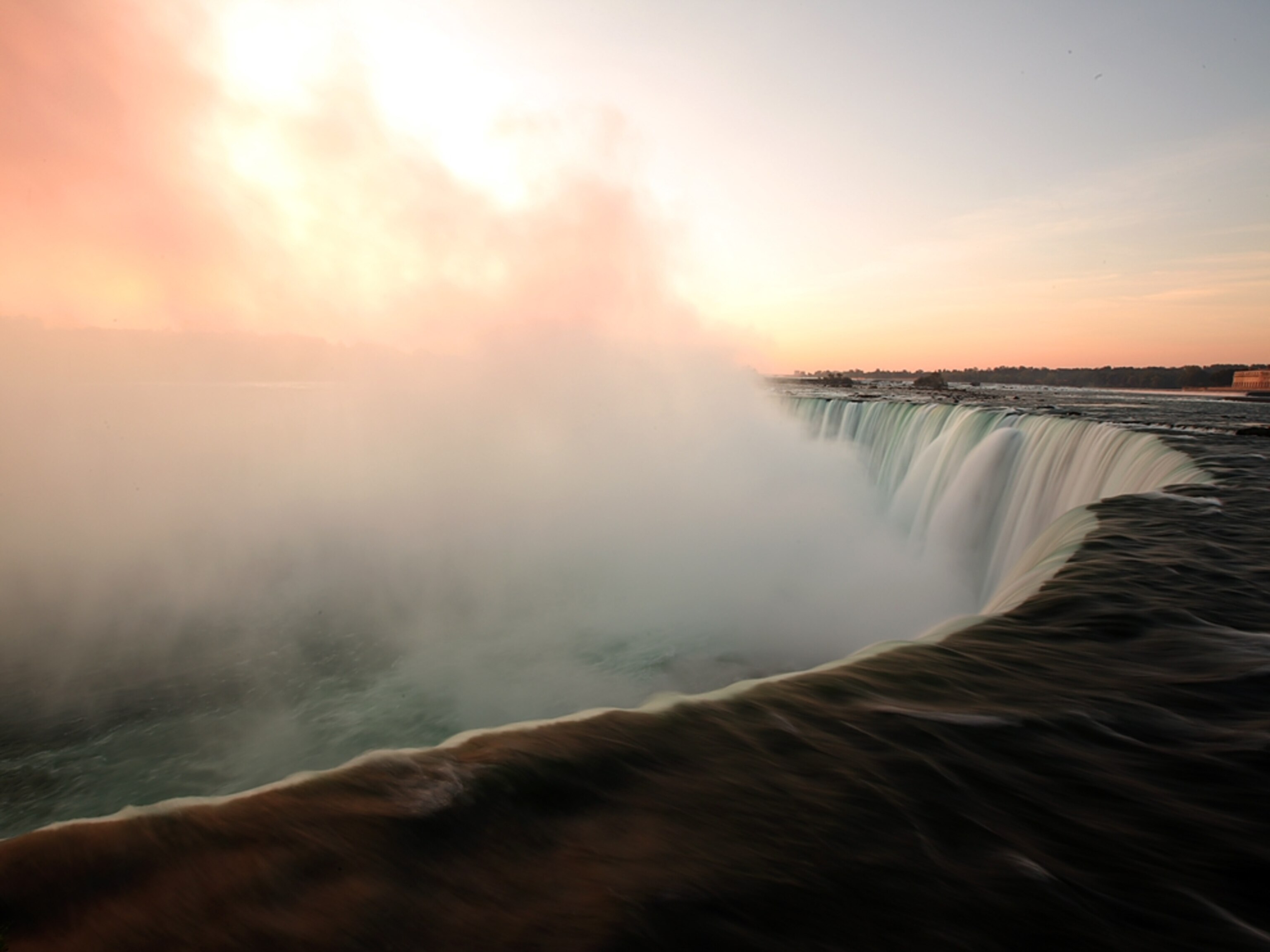 Niagara Falls at sunrise, Canada
