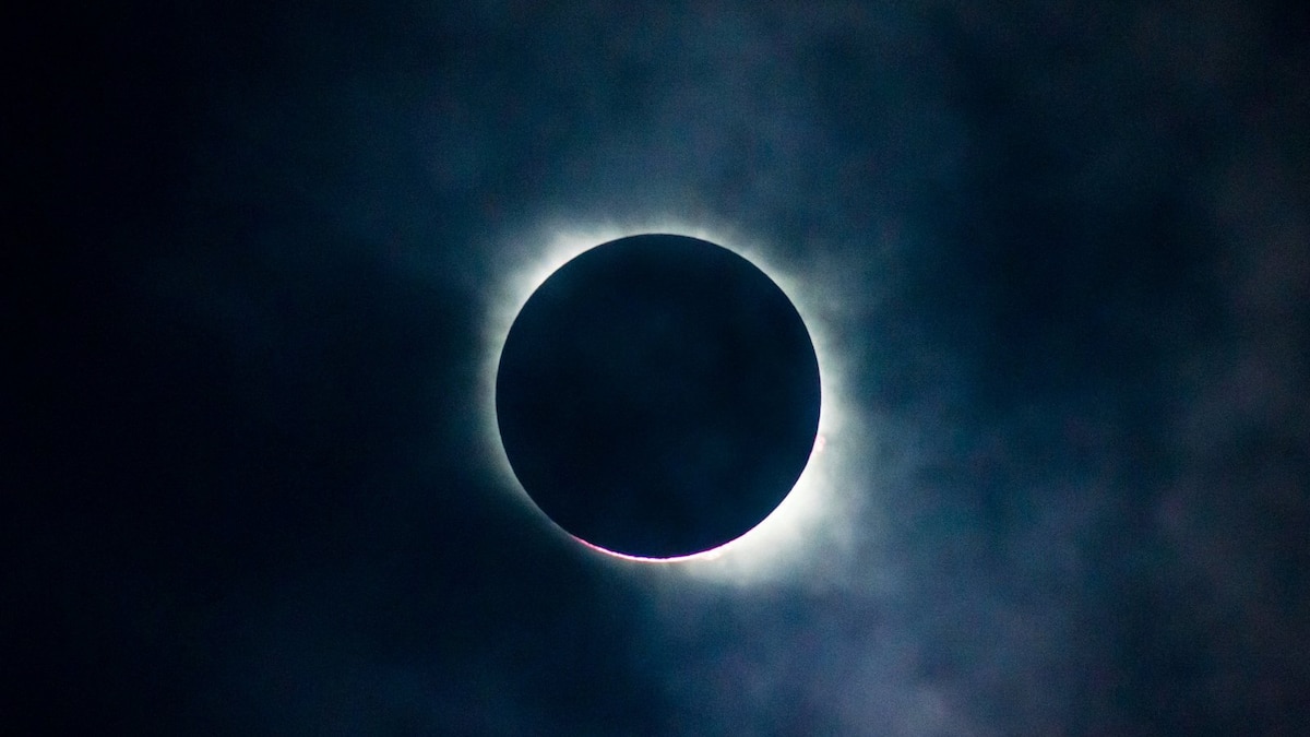 A spectacular solar eclipse is coming. Here’s how to see it.