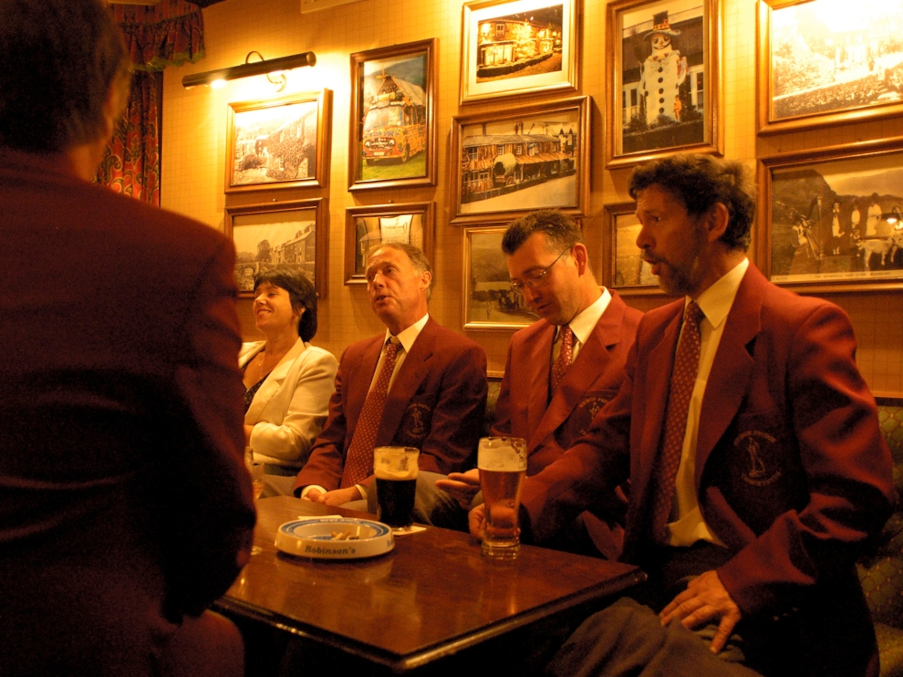 Welsh men's choir, Tanronnen Inn, Beddgelert, Wales