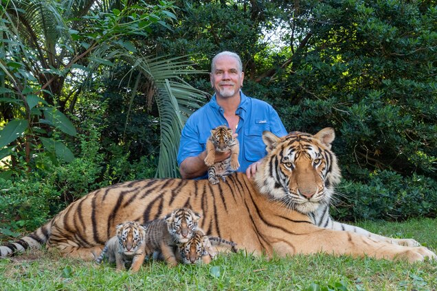 Tiger King Star Doc Antle Charged With Wildlife Trafficking
