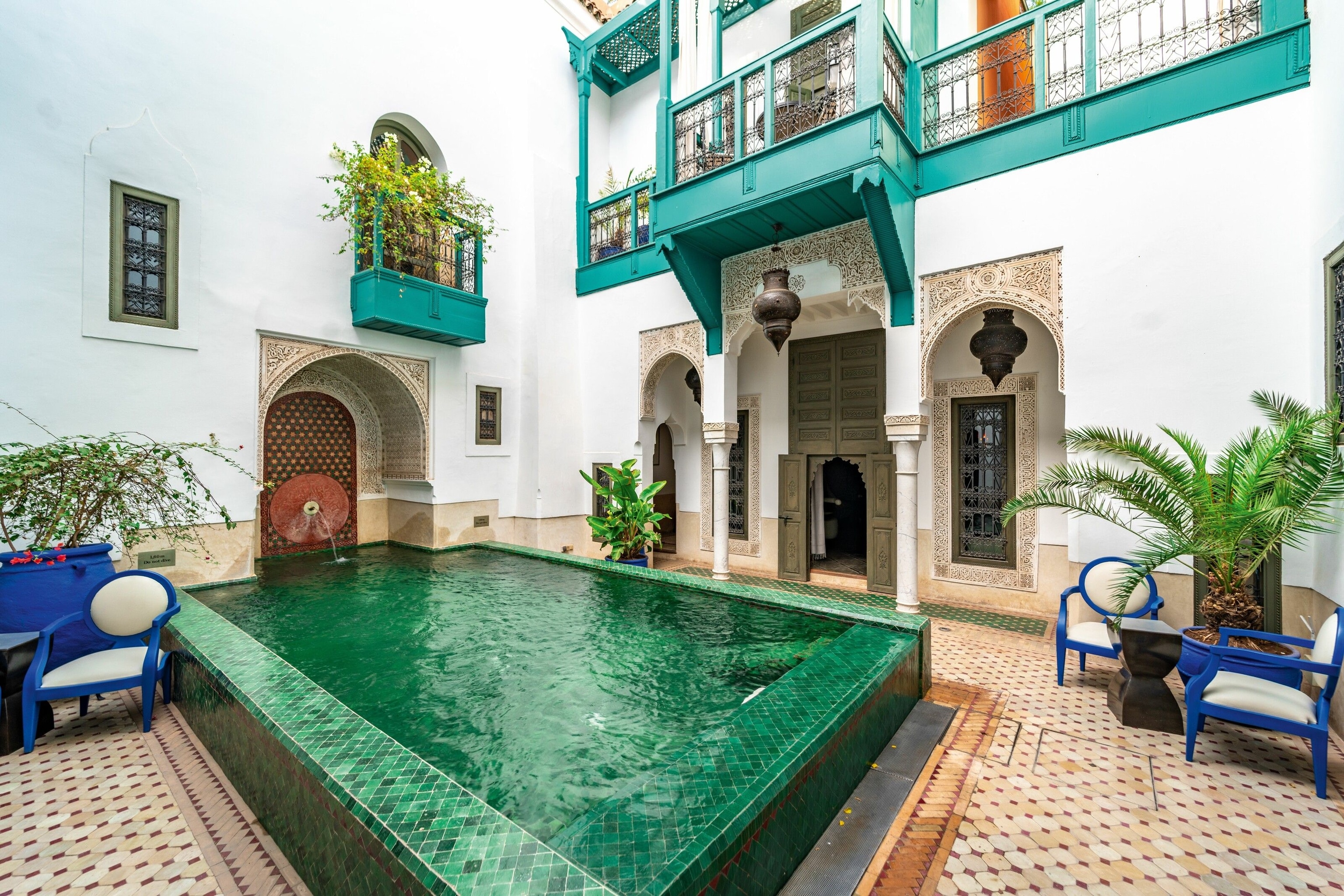 The riad garden at Le Farnatchi.