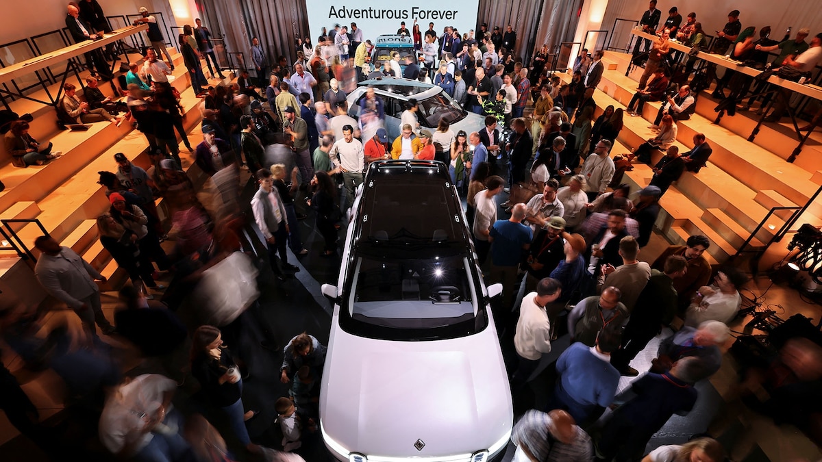 Inside the rush to buy an electric vehicle