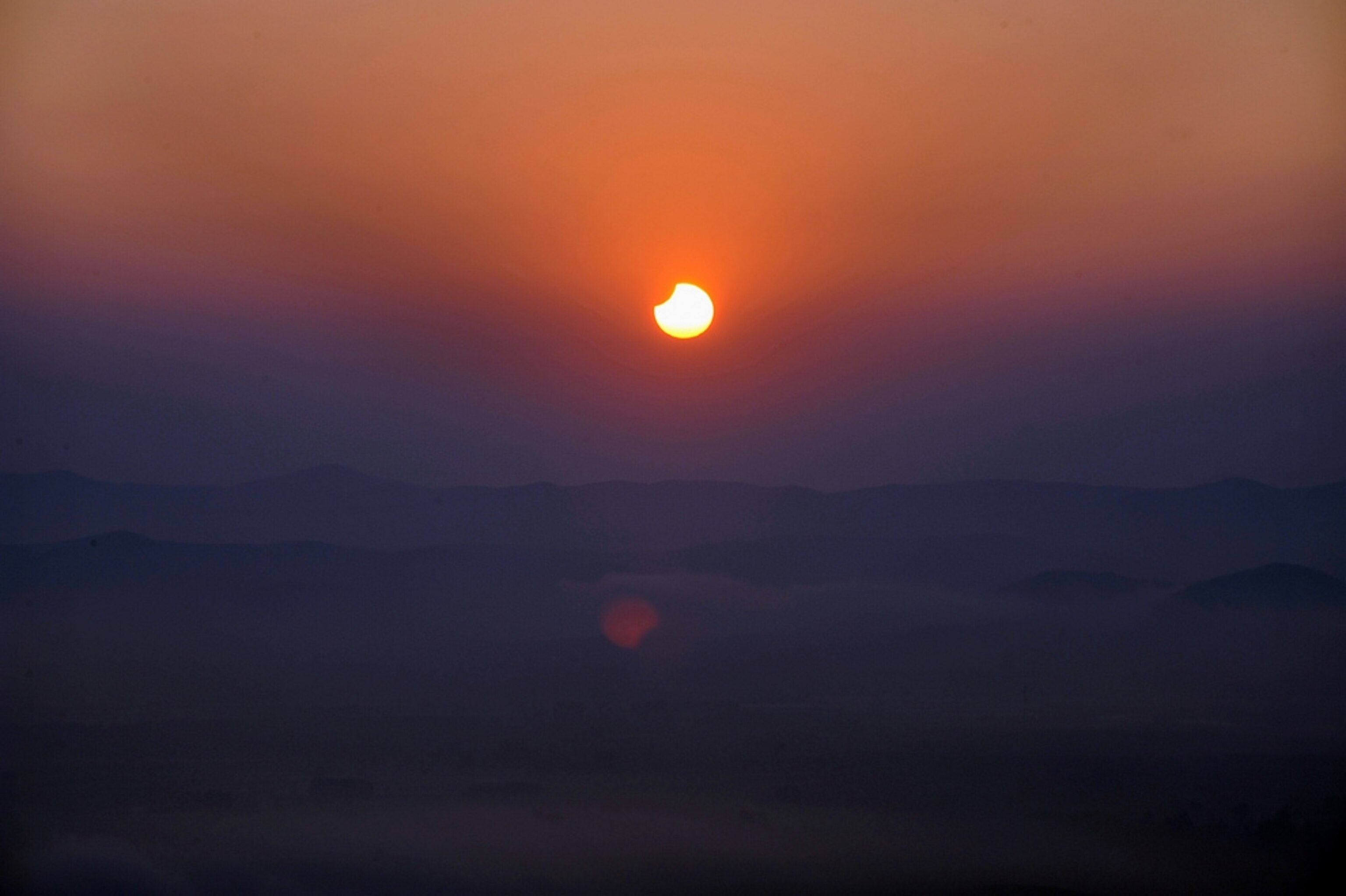 Solar eclipse picture: sun over China on June 2, 2011