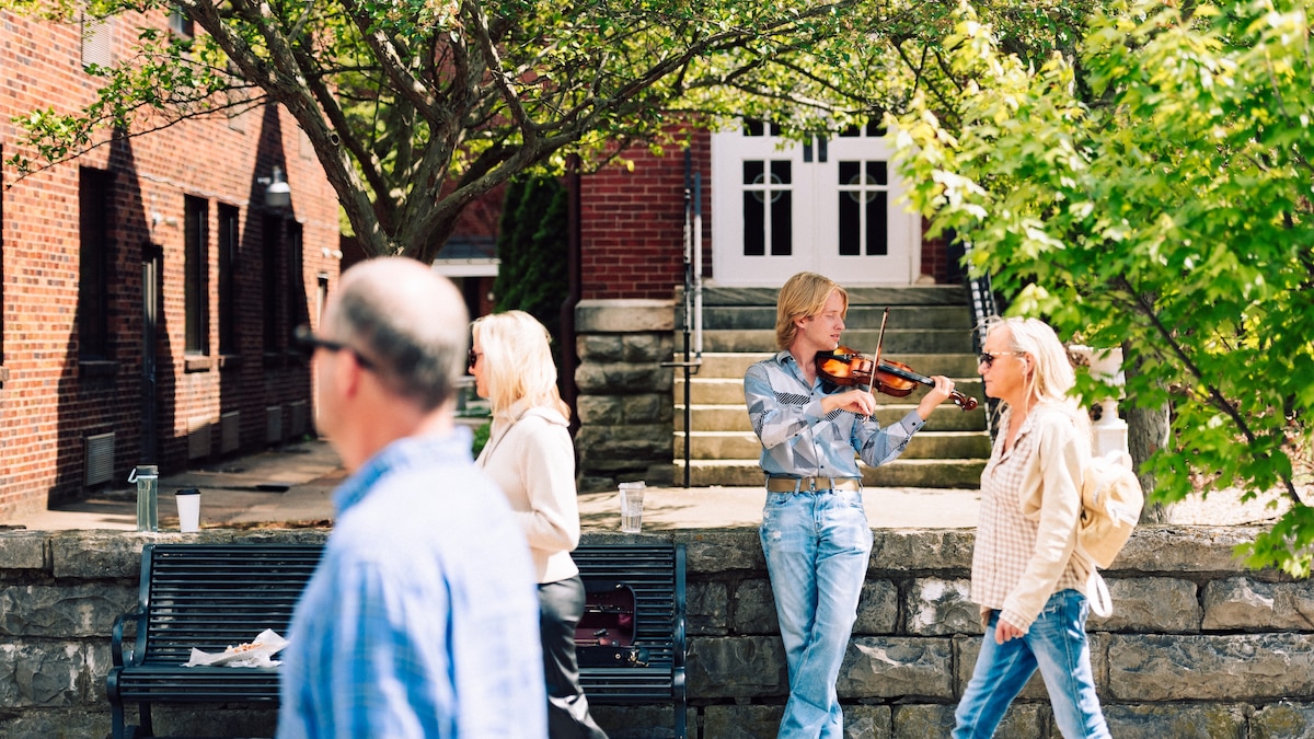 These towns in Nashville's backyard are luring travelers