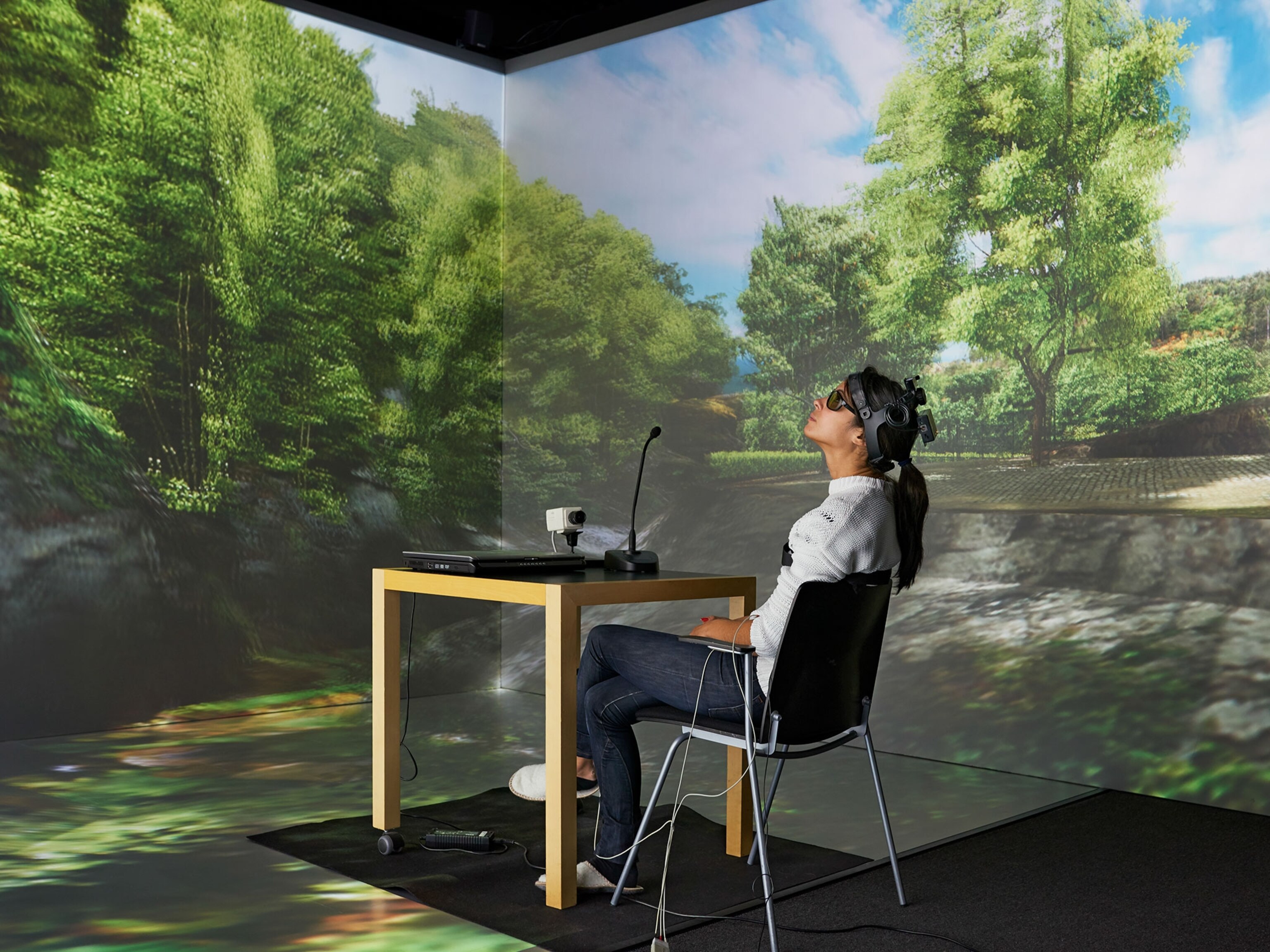 a test subject experiencing nature through virtual reality