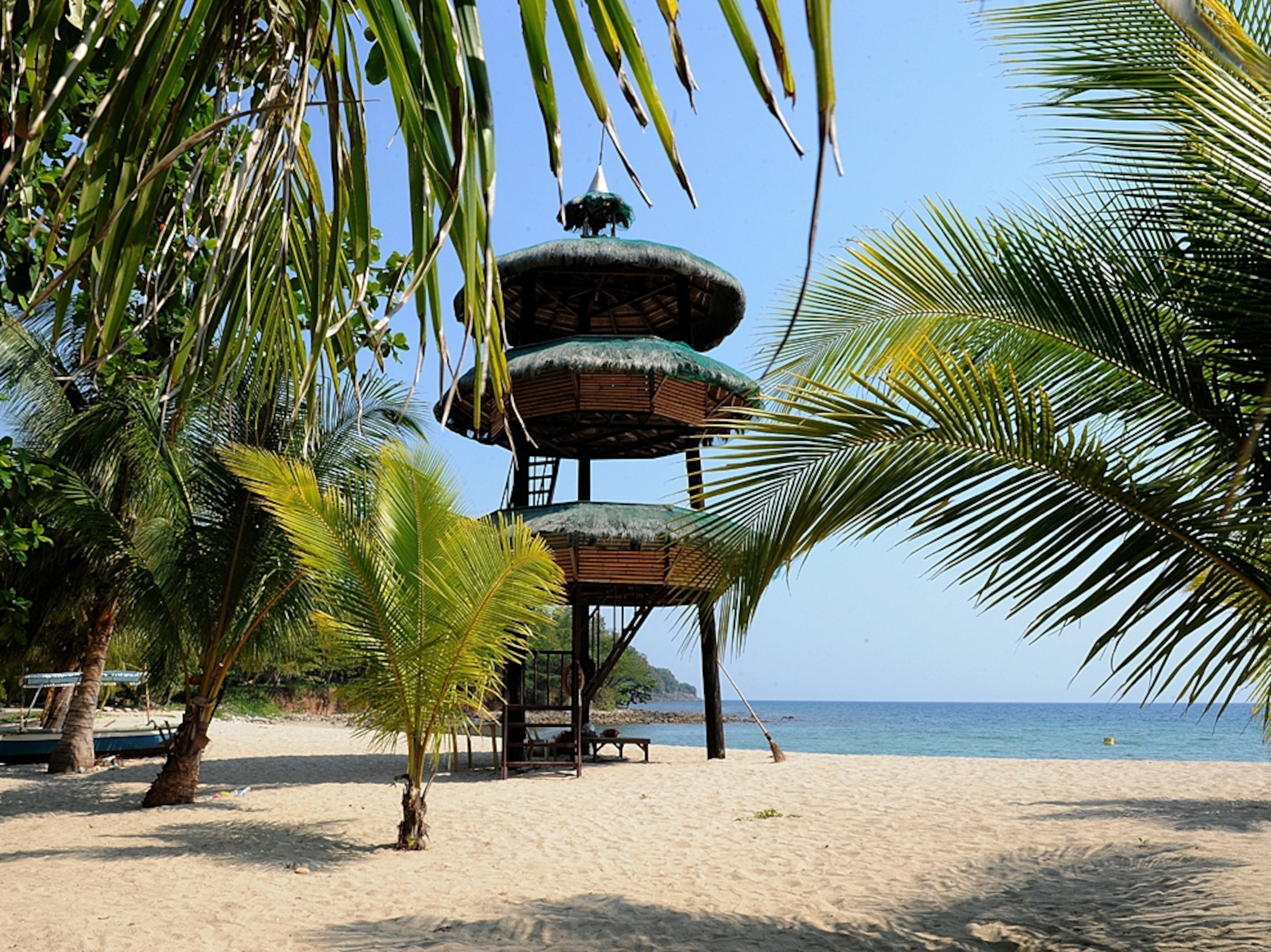 Nuclear power picture: Bataan, Philippines, plant beach resort