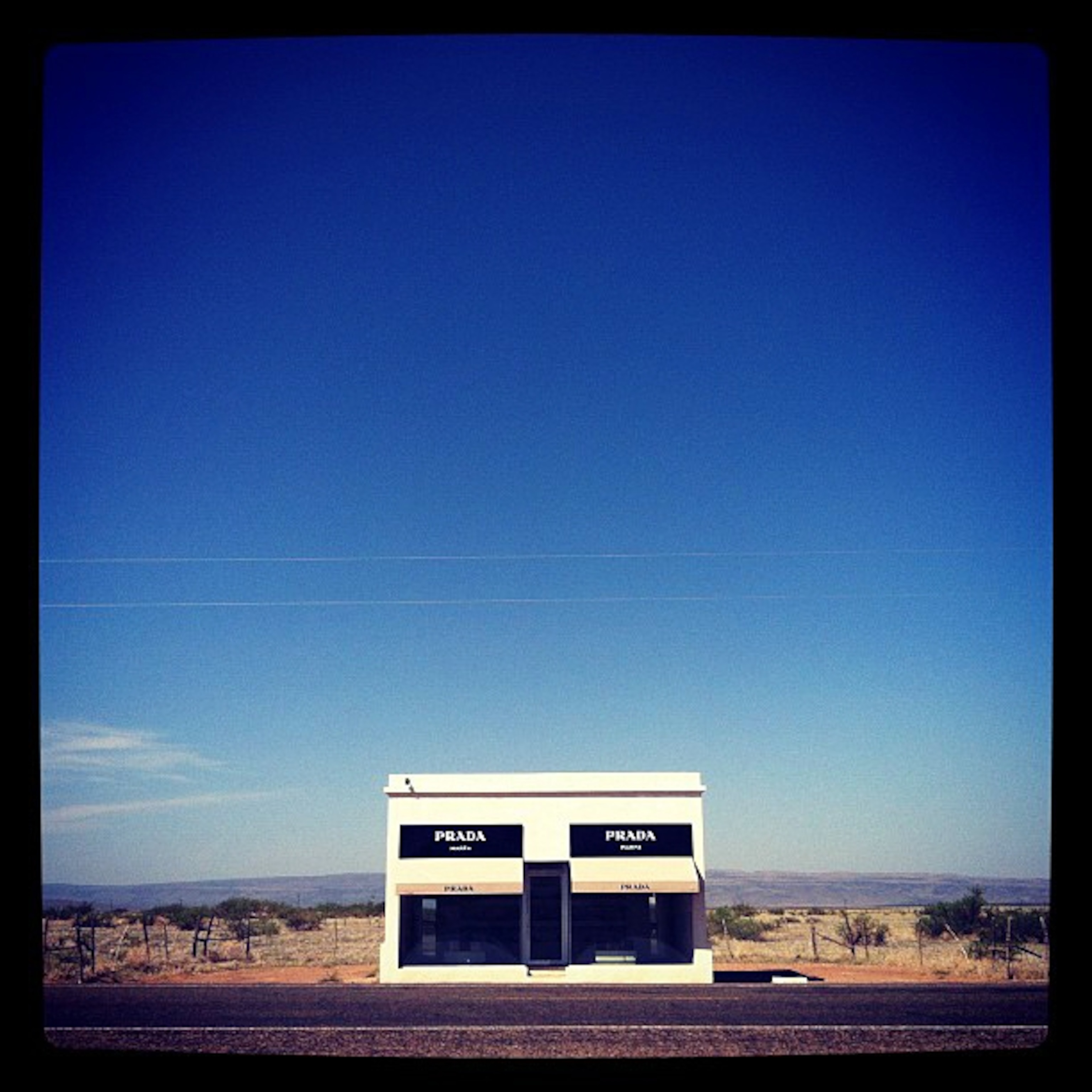 An art installation that looks like a Prada store in Marfa, Texas