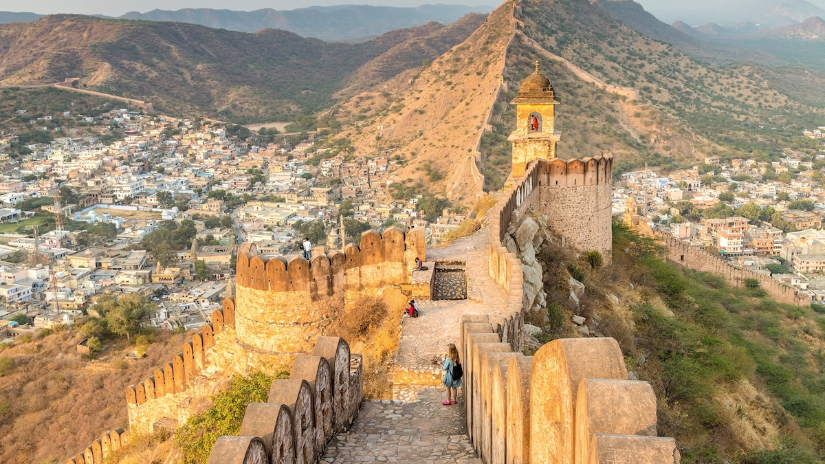 A guide to Jaipur's craft scene, from Rajasthani block printing to