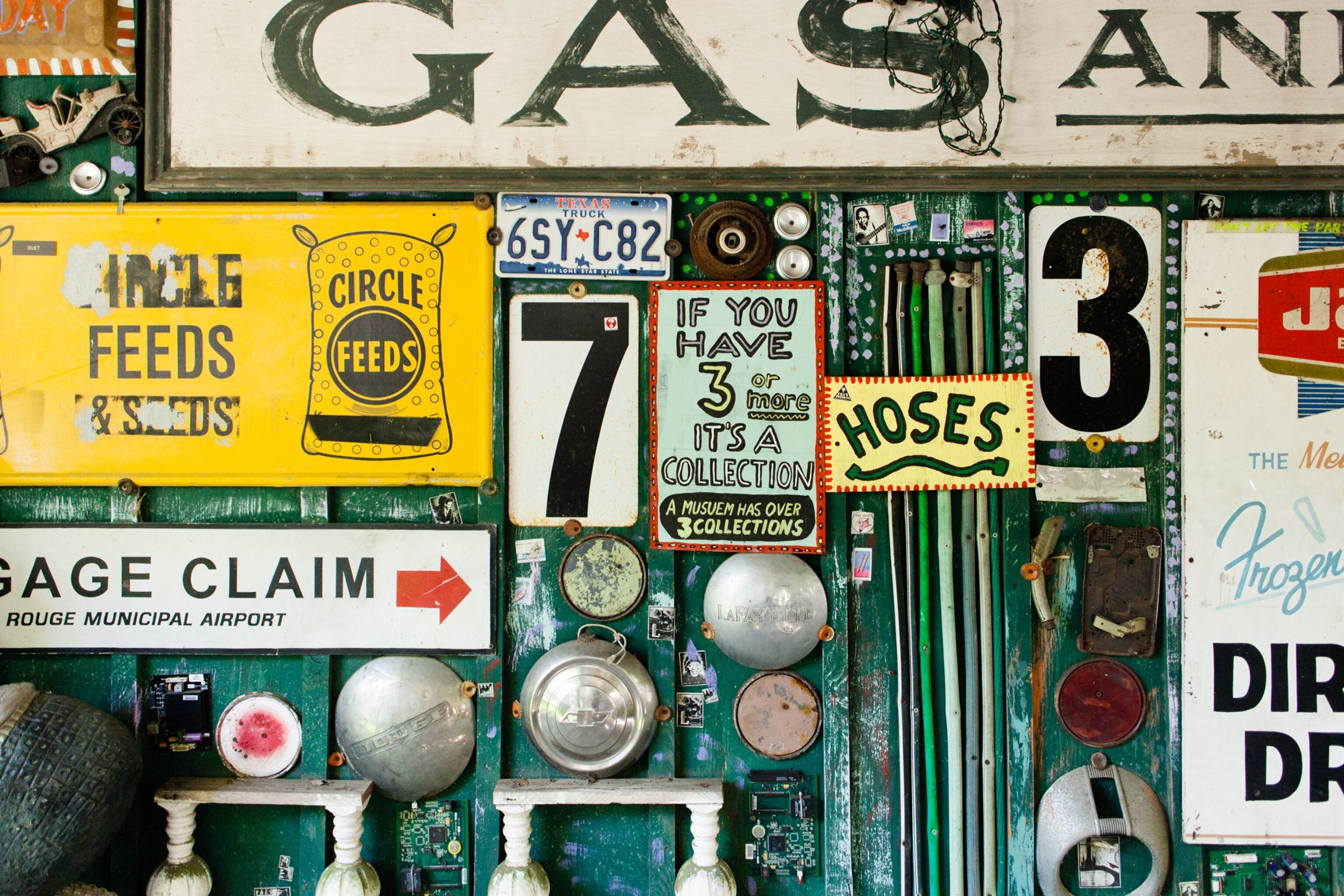 Preserving the Odd Charm of U.S. Roadside Attractions