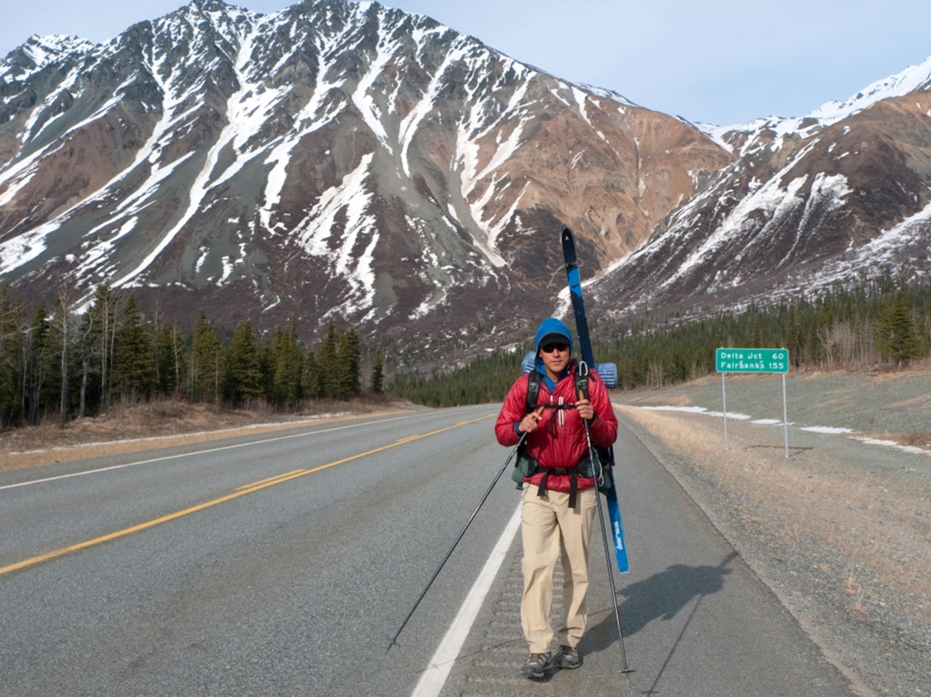 Phots: skurka walk road mountains