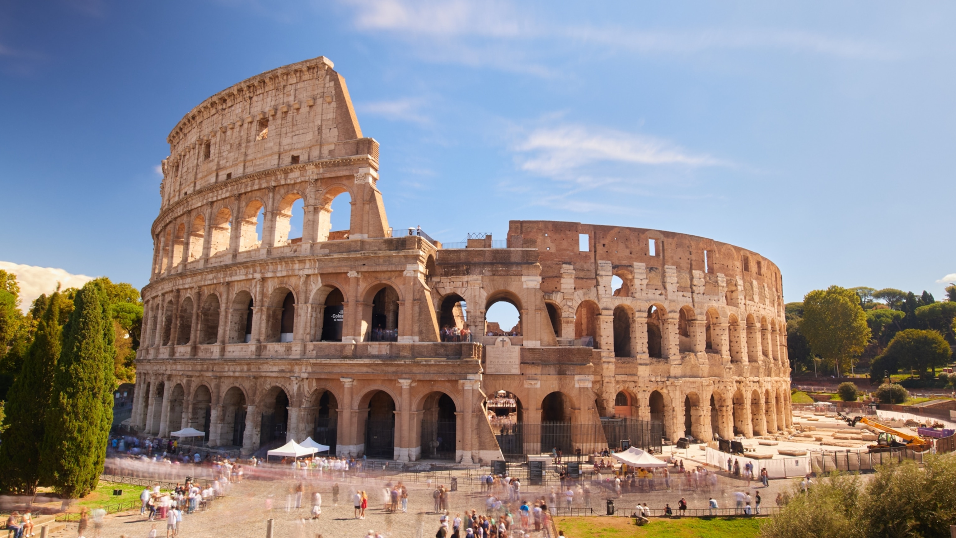 Polar Bears in the Roman Colosseum?