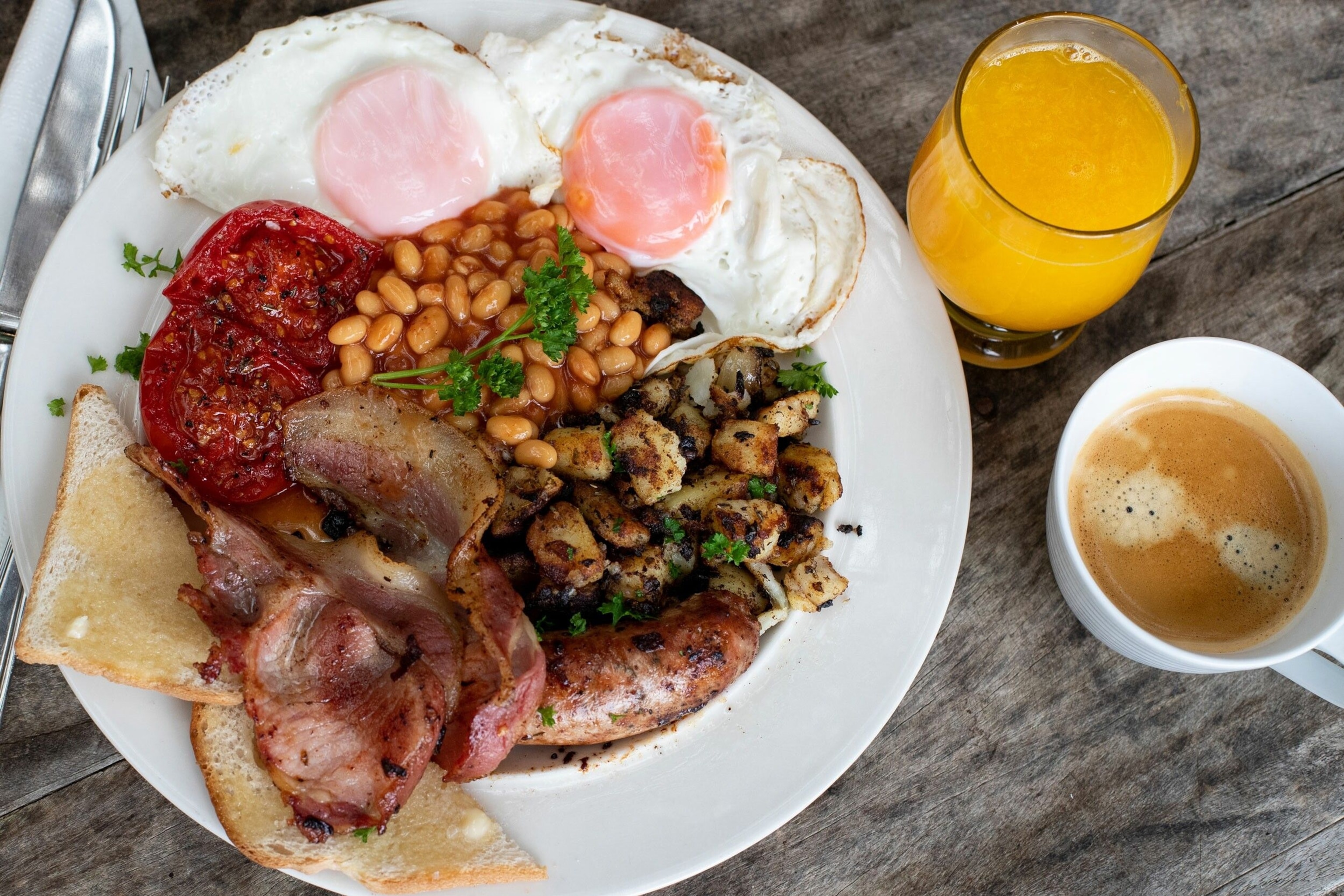 The ethically-minded Snowdonian stalwart, Alpine Coffee Shop, popular with walkers, serves all-day breakfasts alongside various cakes and pastries.