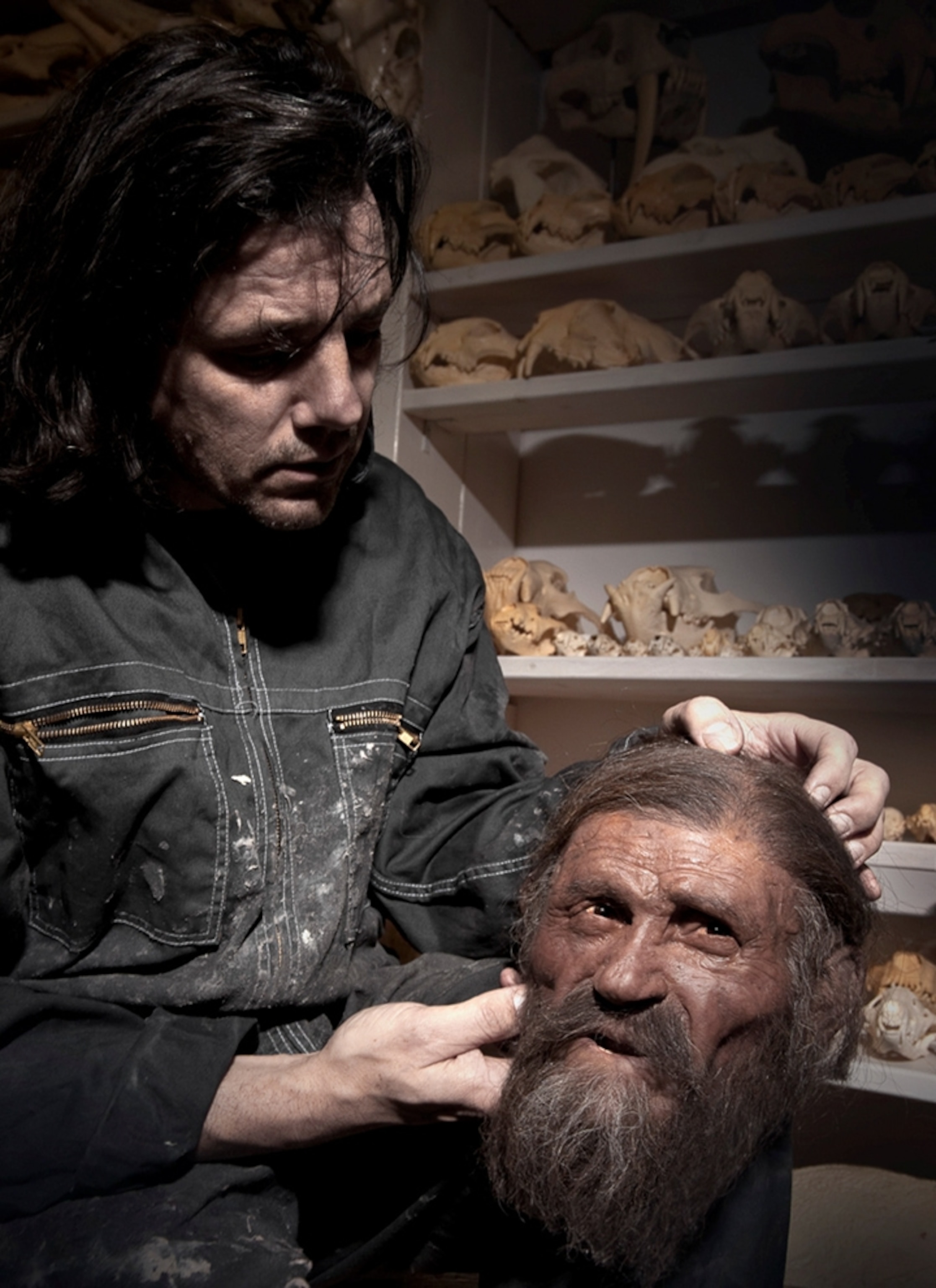 Ötzi the Iceman reconstruction picture: Adrie Kennis holds new head