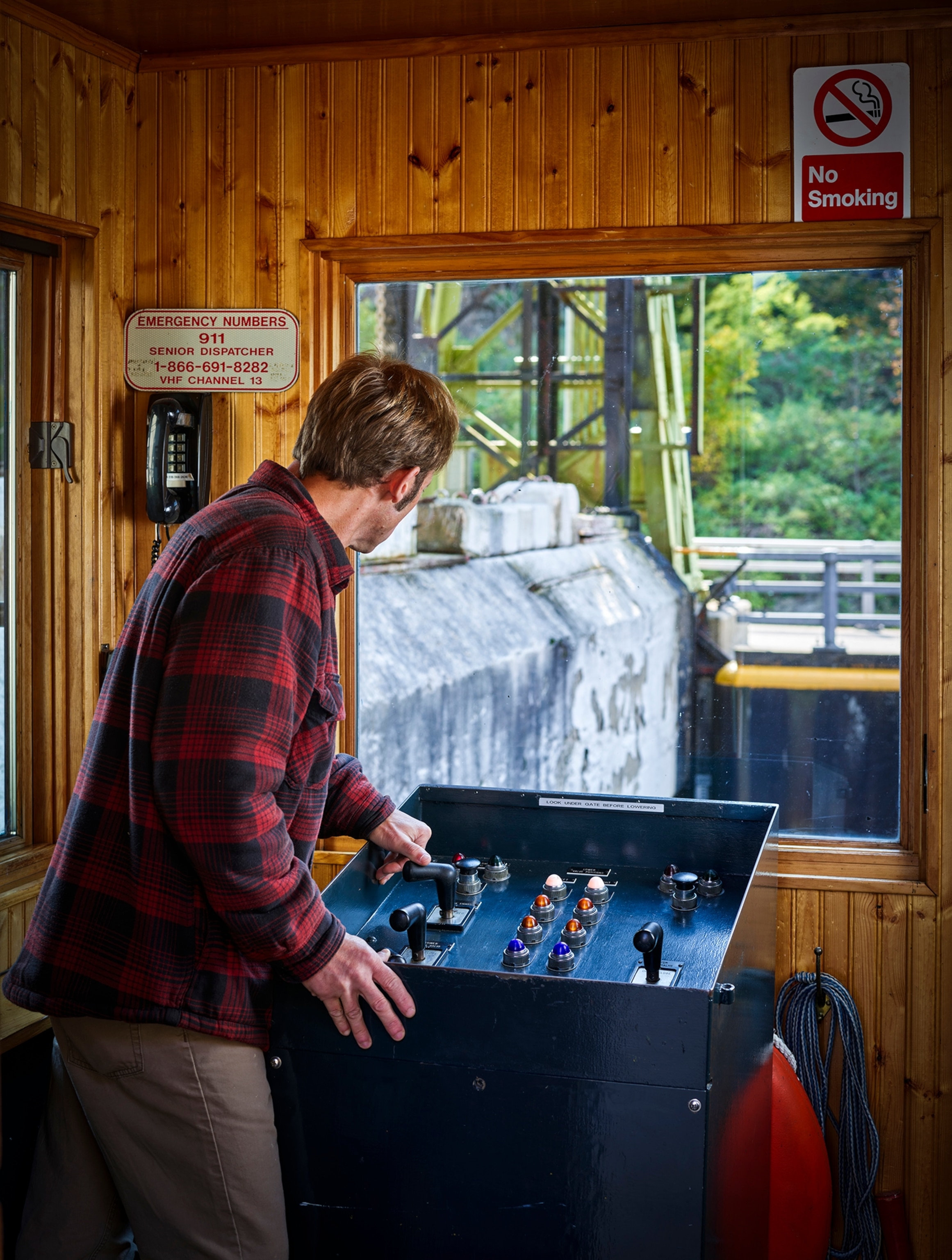 Lock E17, operator's control booth for raising the lift gate, Erie Canal, New York.