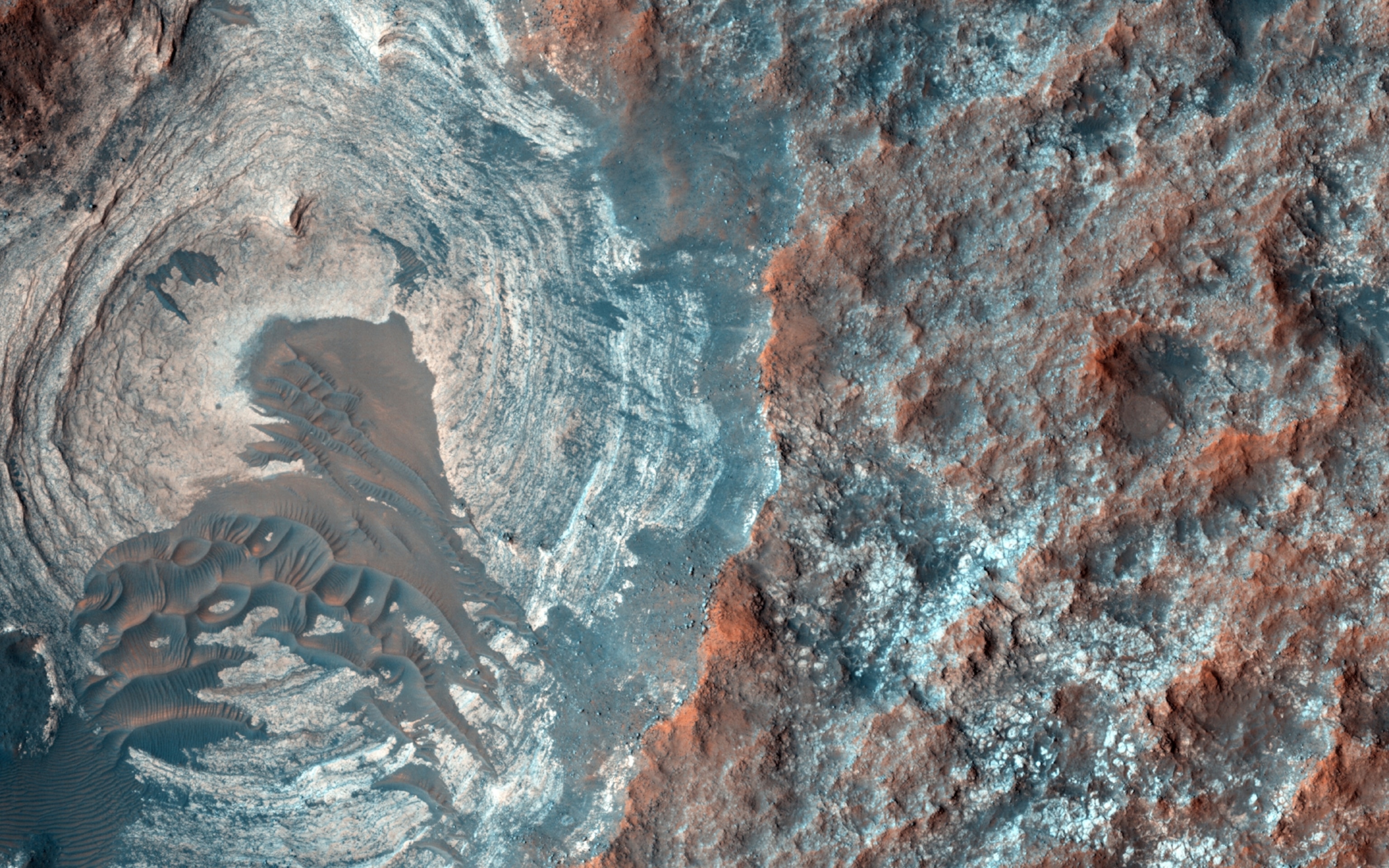 layers and dark dunes on mars