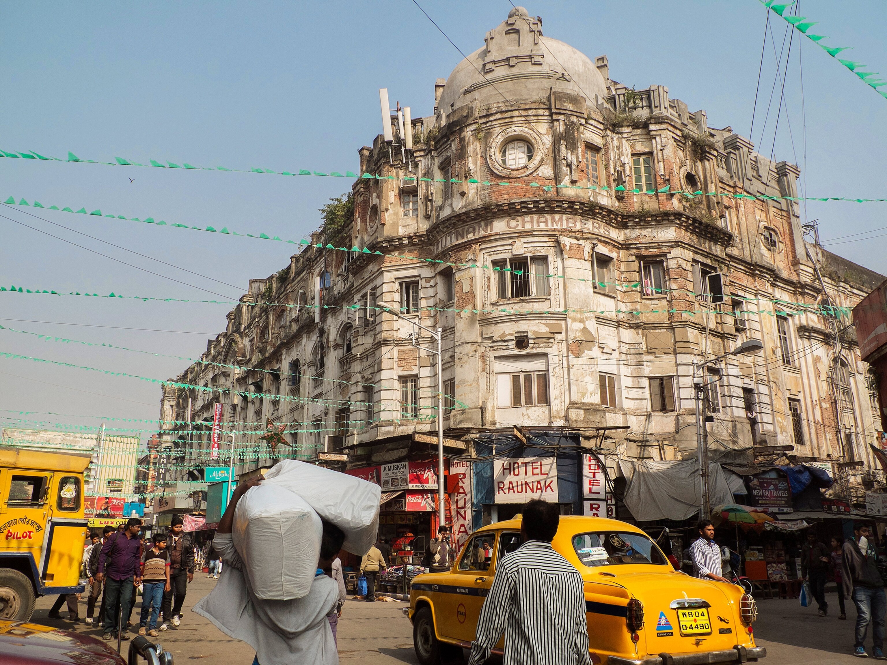 daily life in Kolkata, India