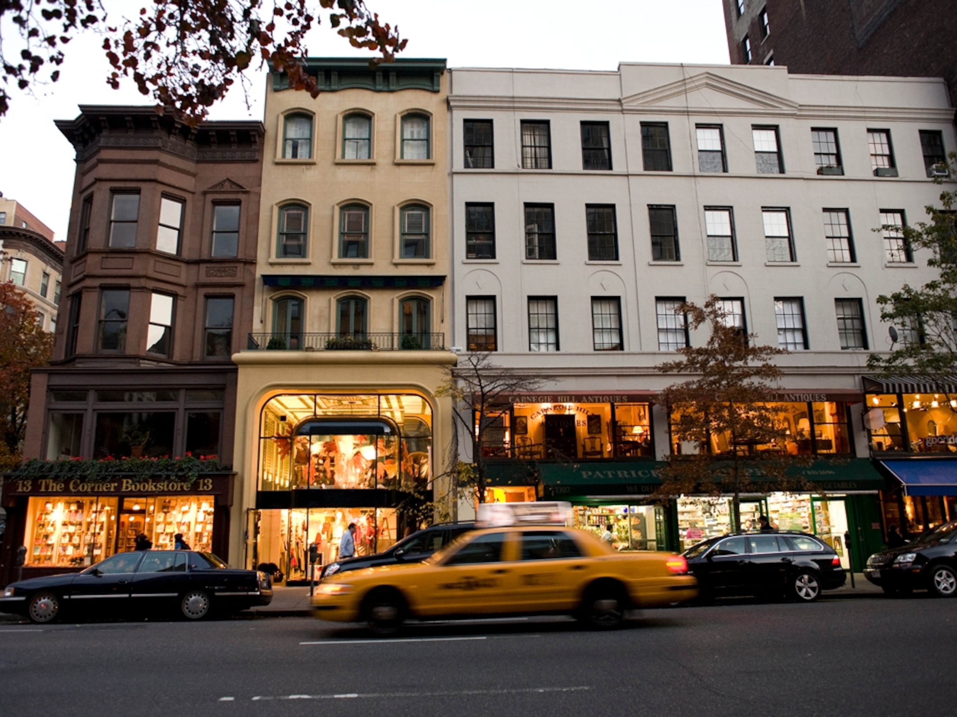 Madison Avenue, shops and apartments