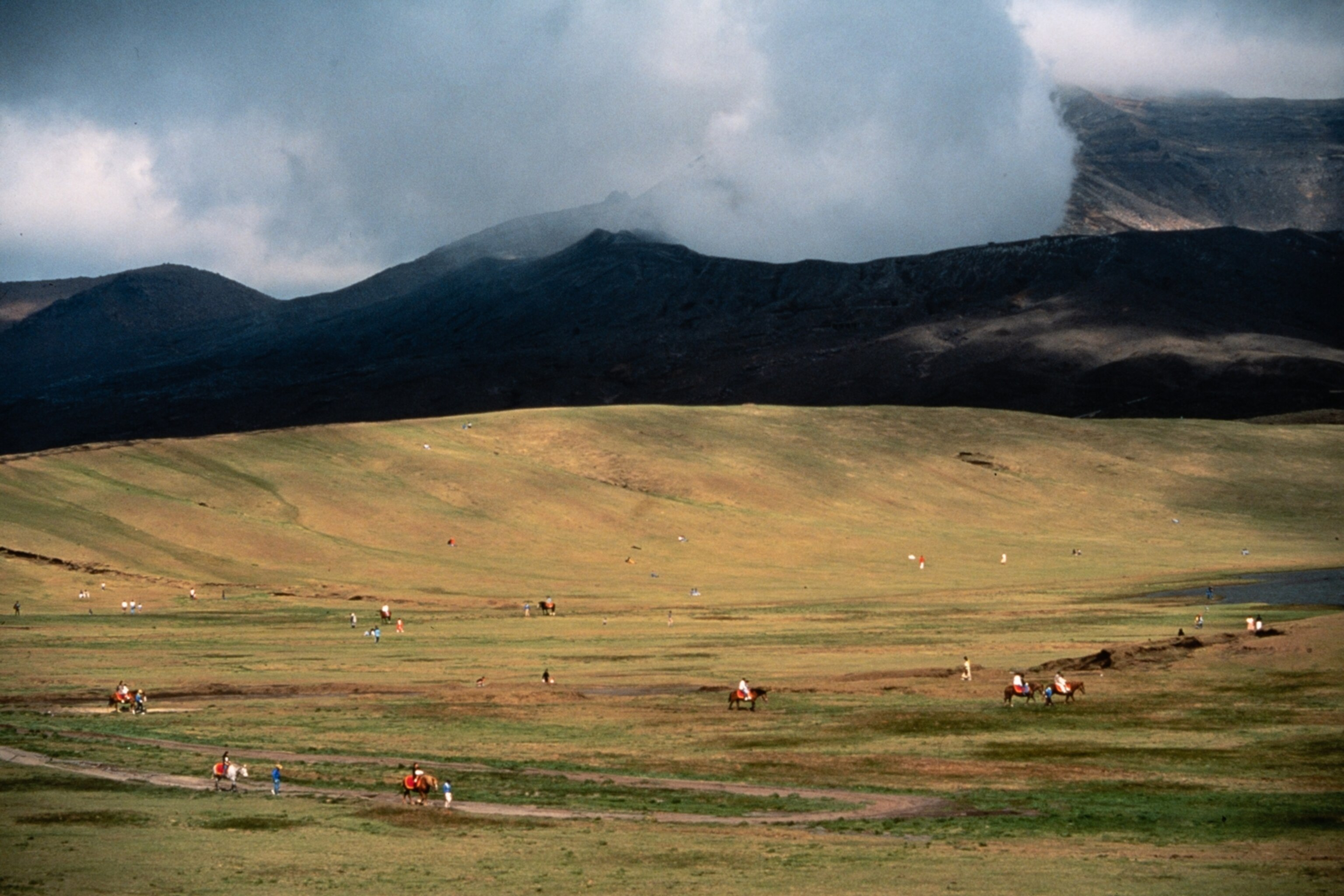 “Working the light” in Japan’s national parks