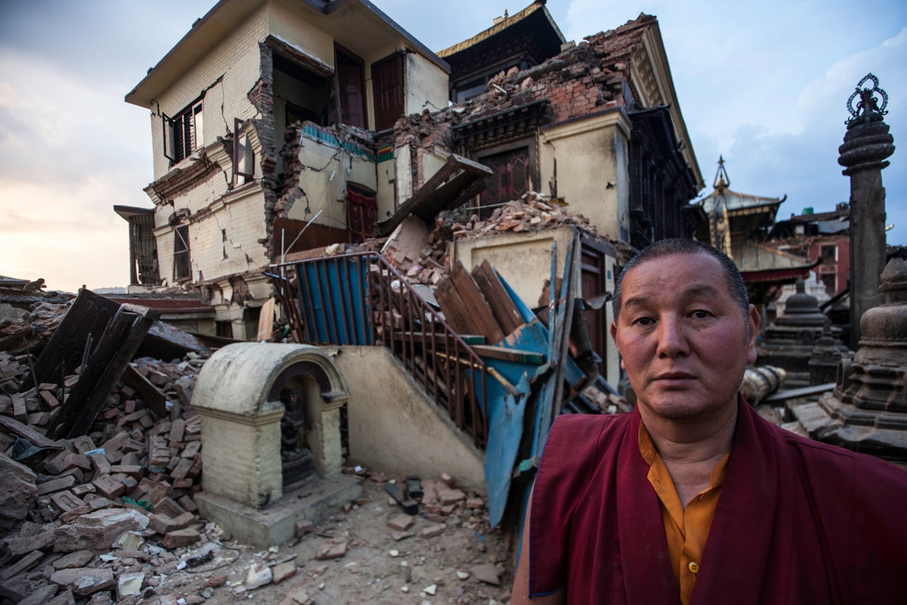 Drukpa Kagyu Monastery, tendar and temple priest, Deepak Budhacharaya