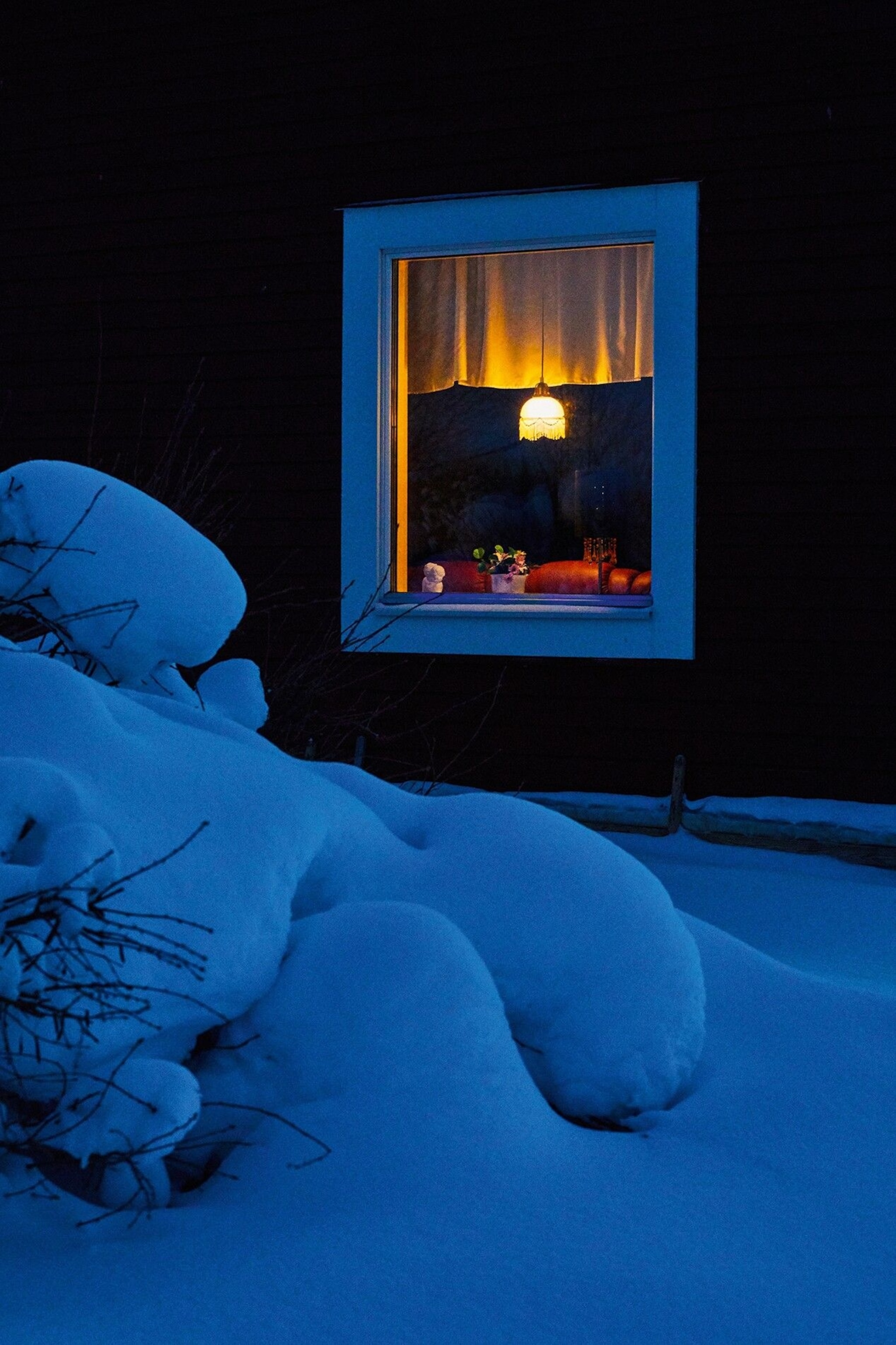 The Outpost, originally a general store, is now a four-bedroom lodge that travellers can use as a base from which to explore the wilderness on snowshoes, snow bike or snowmobile.