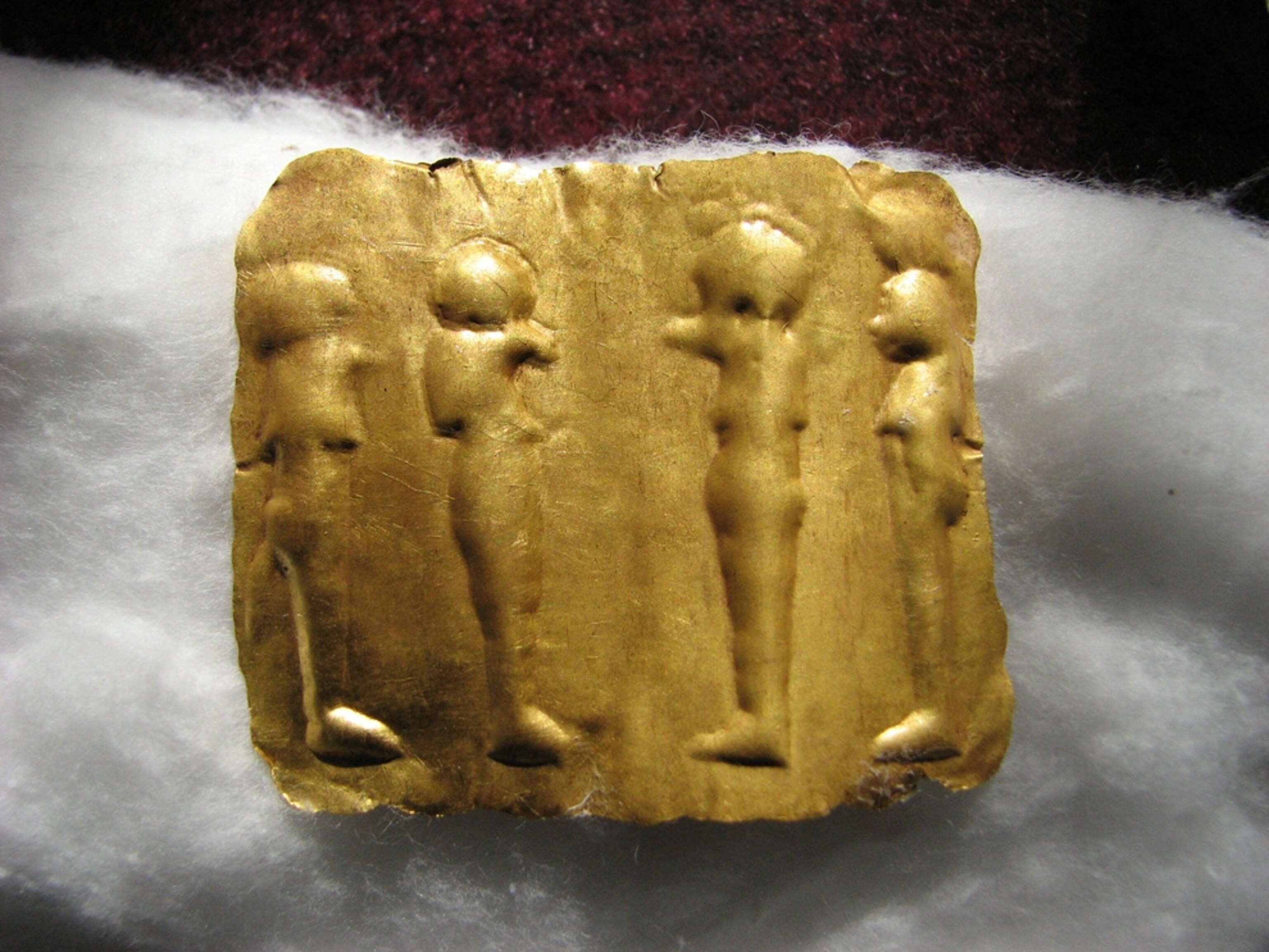 Picture of gold from a new Greco-Roman tomb site found in Egypt's Bahariya Oasis.