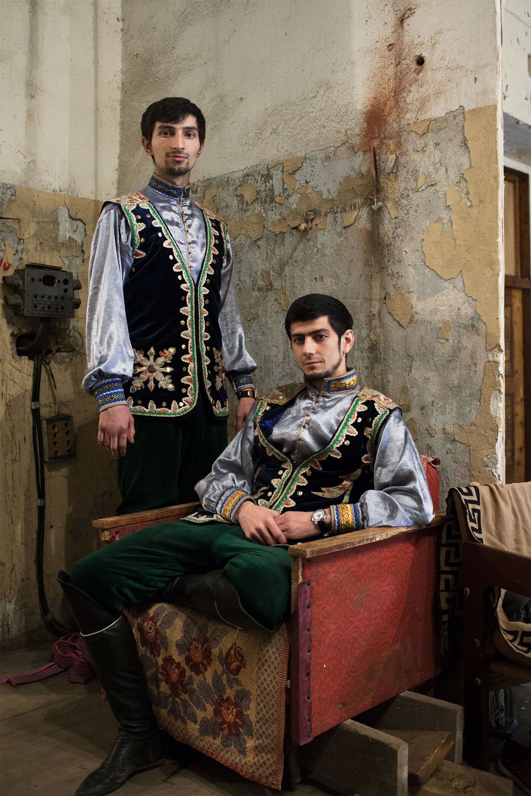 people tightrope walking in Dagestan, Russia