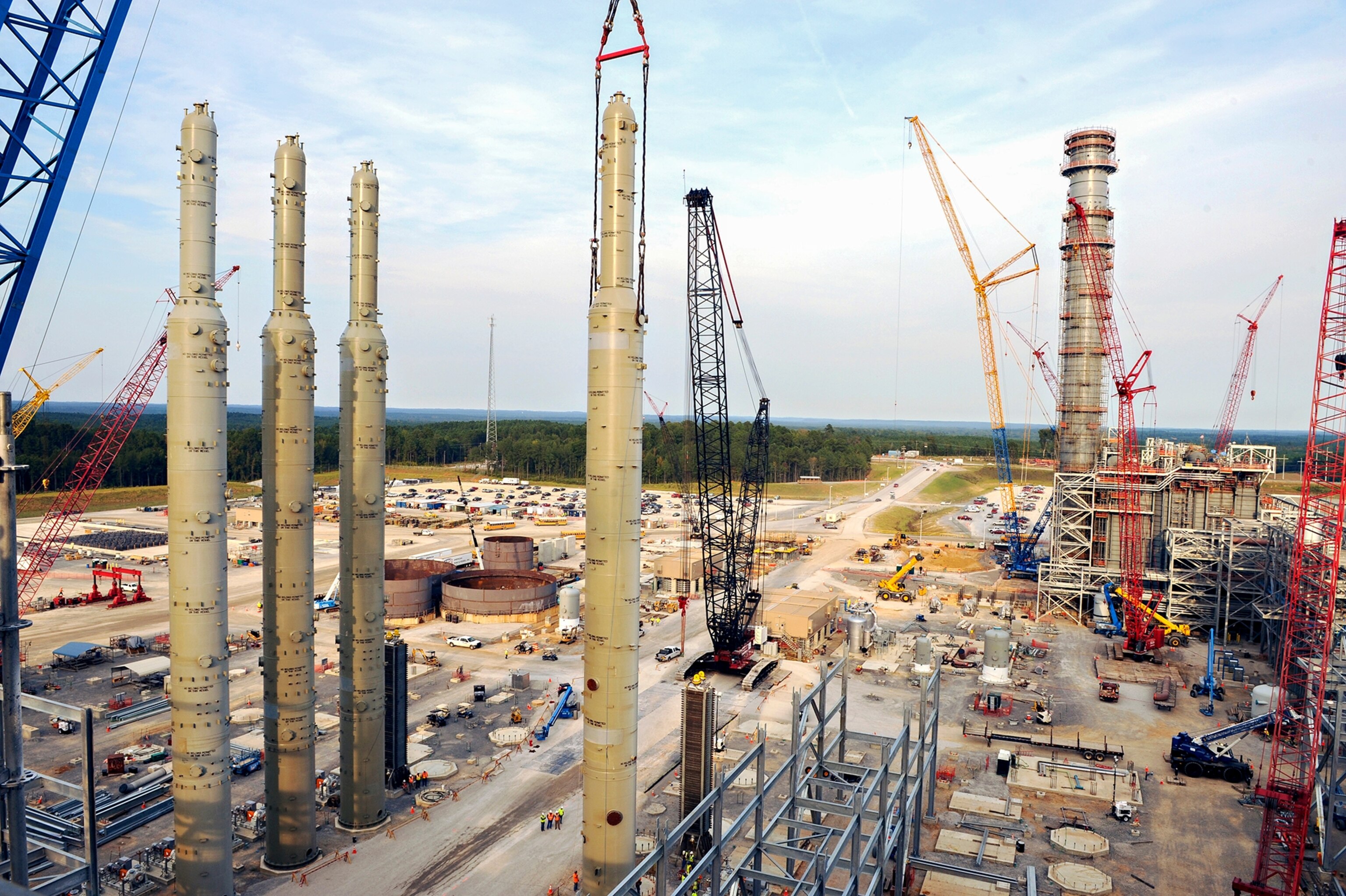 a truck carrying a Carbon Dioxide absorber.