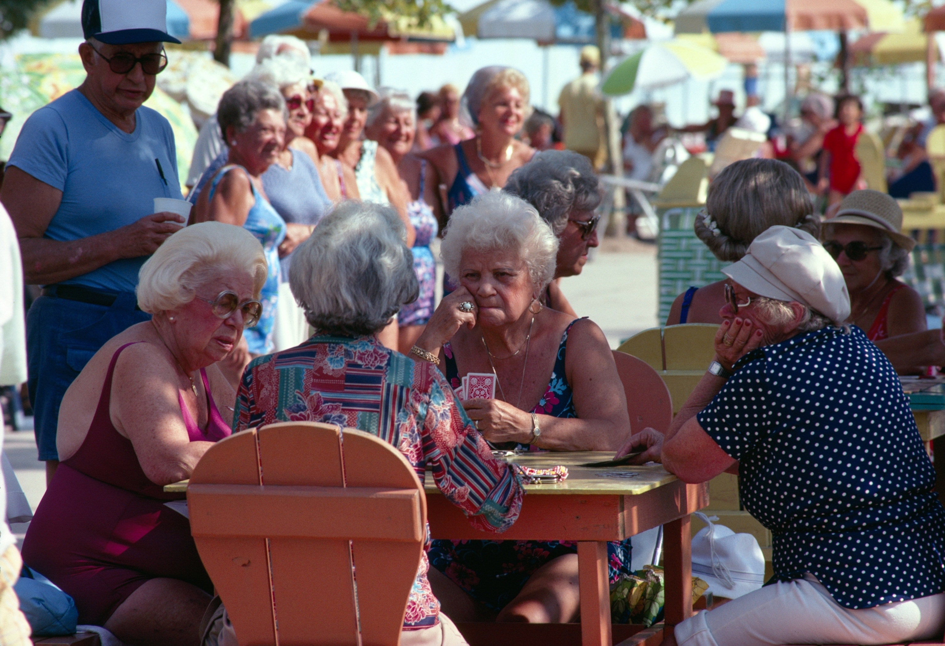 Eighties Photos - Four elderly women play cards at an outdoor table, Brighton Beach, Brooklyn, 1983.