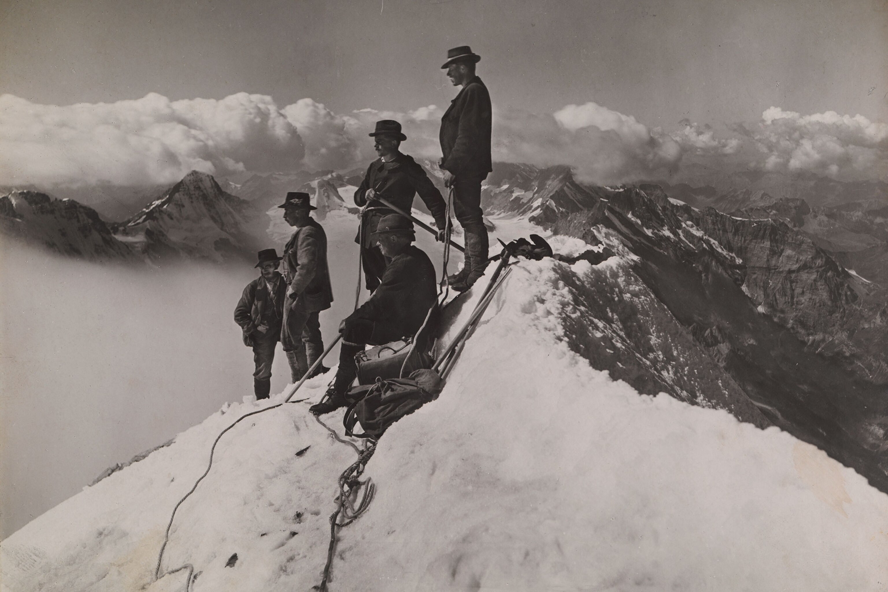 Vintage Photos Show Daredevil Mountaineers