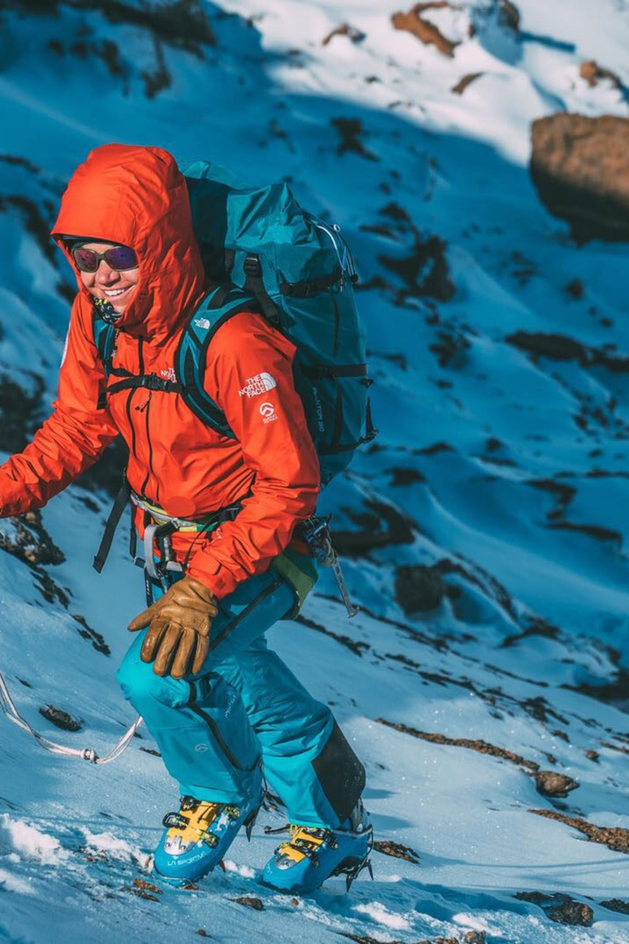 Climbers in Antarctica Are Summiting Untouched Mountains 逆輸入 Coat Ascent FACE NORTH THE sl-450) ダウンジャケット