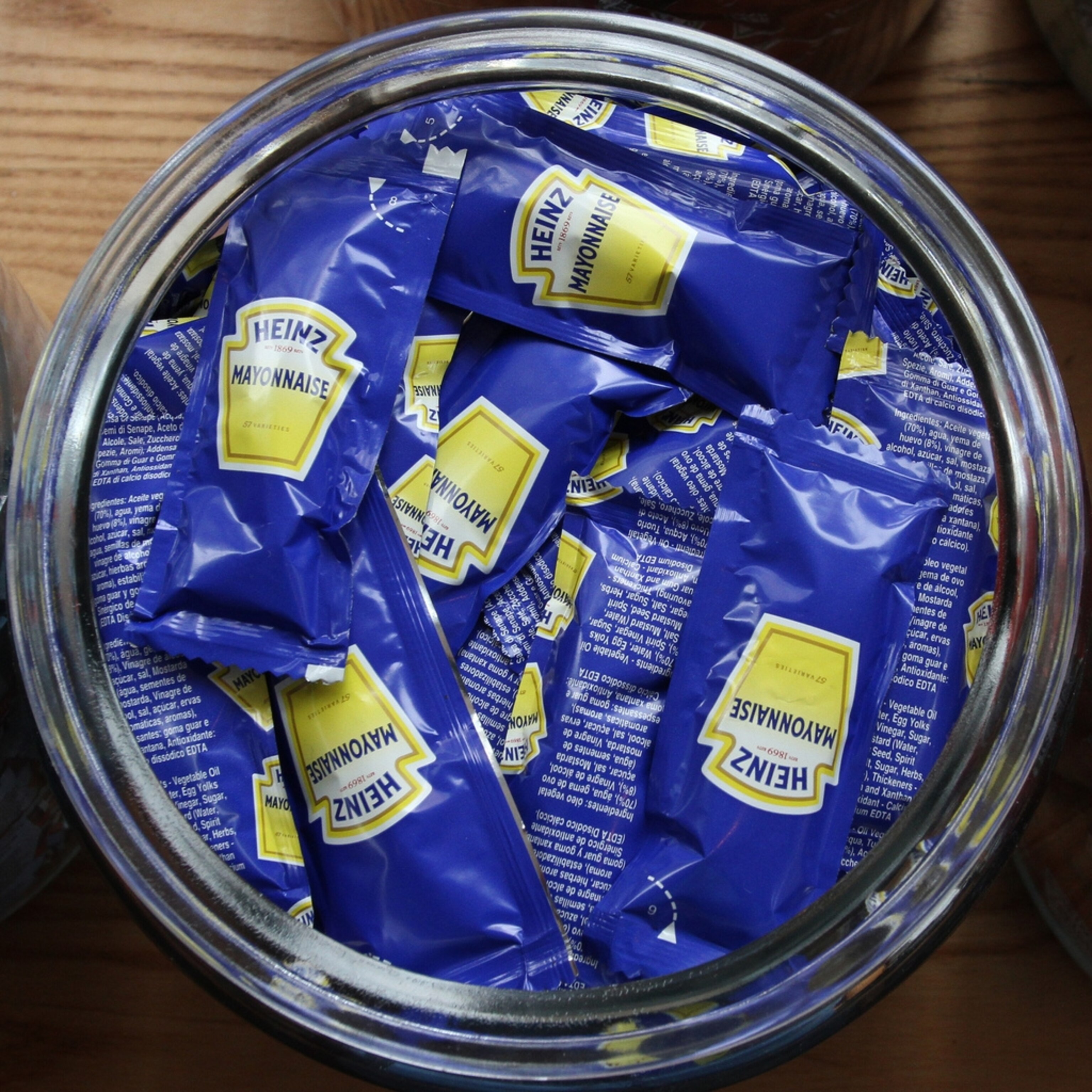mayonnaise packets