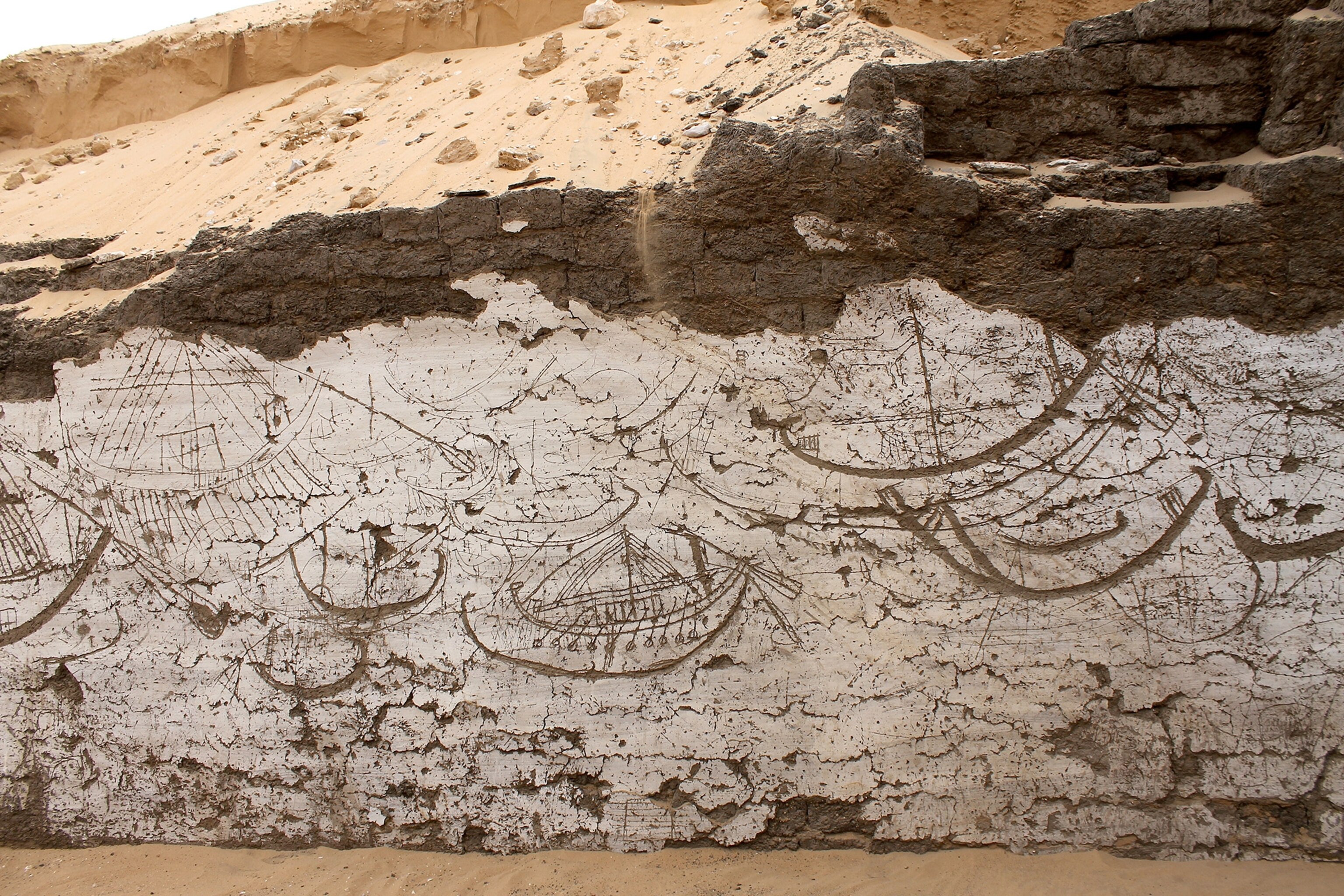 Ancient Royal Boat Tomb Uncovered In Egypt Ancient Royal Boat Tomb Uncovered In Egypt