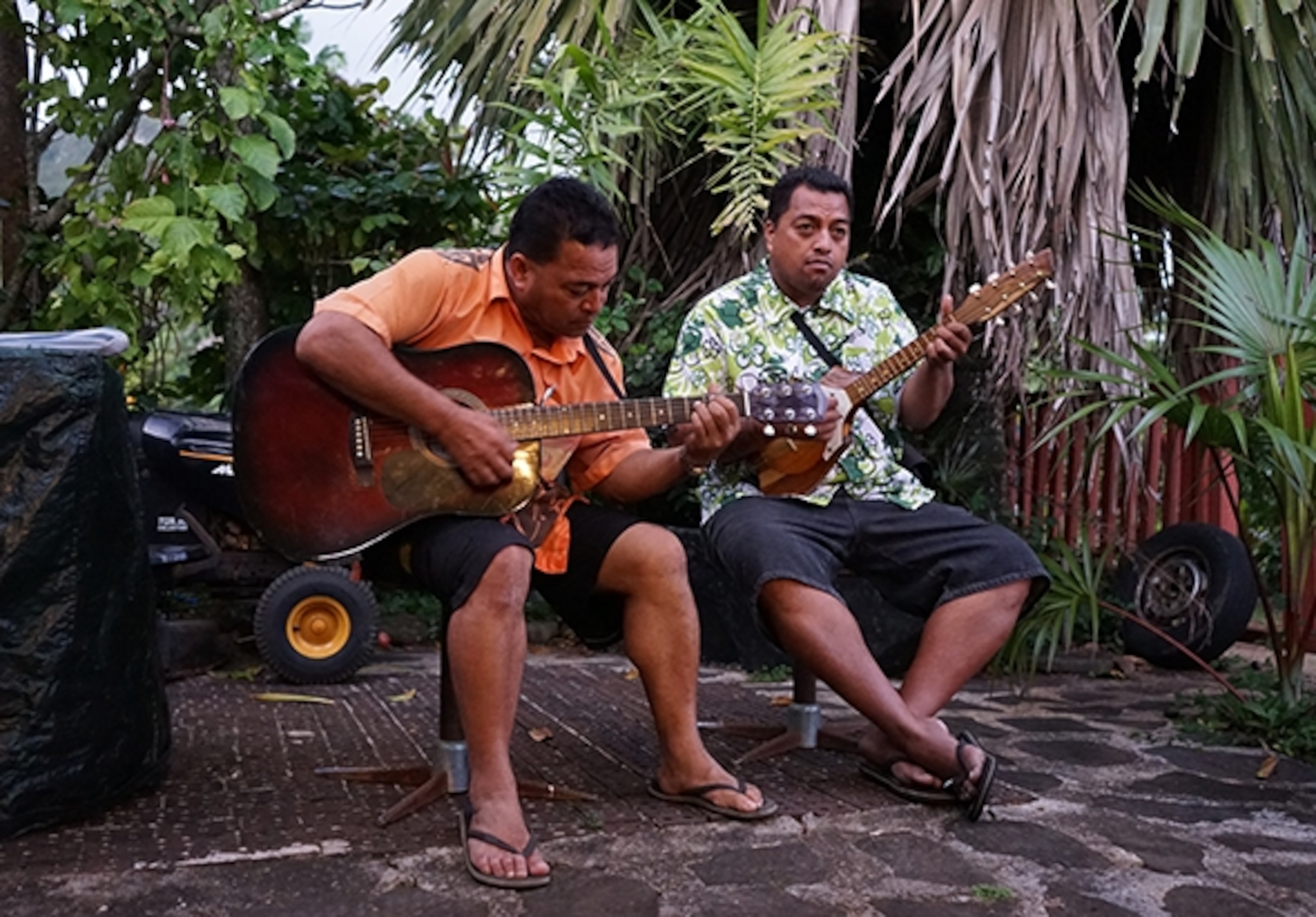 Music is a fundamental part of Rarotongan social life. (Photograph by Leslie Trew Magraw)