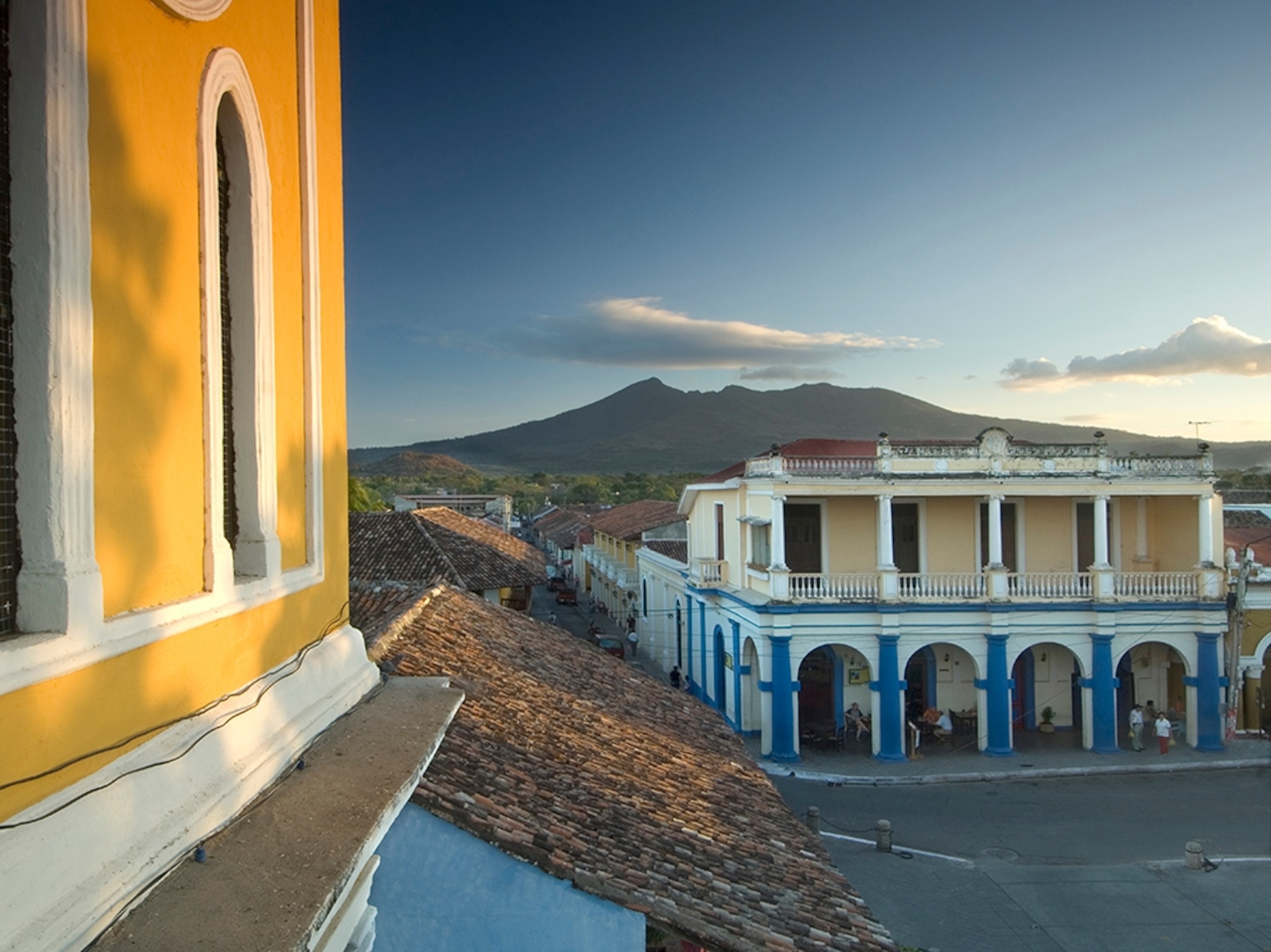 the colonial town of Granada in Nicaragua