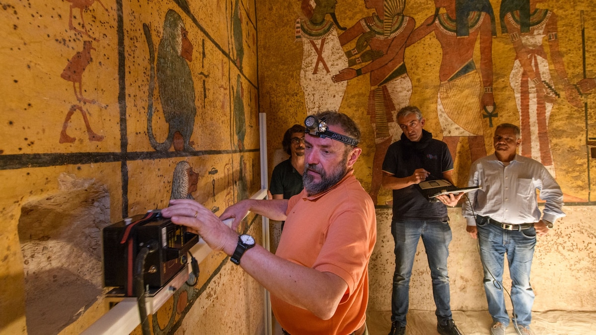 Exclusive Photos: New Radar Scans of King Tut's Tomb Probe for Hidden ...